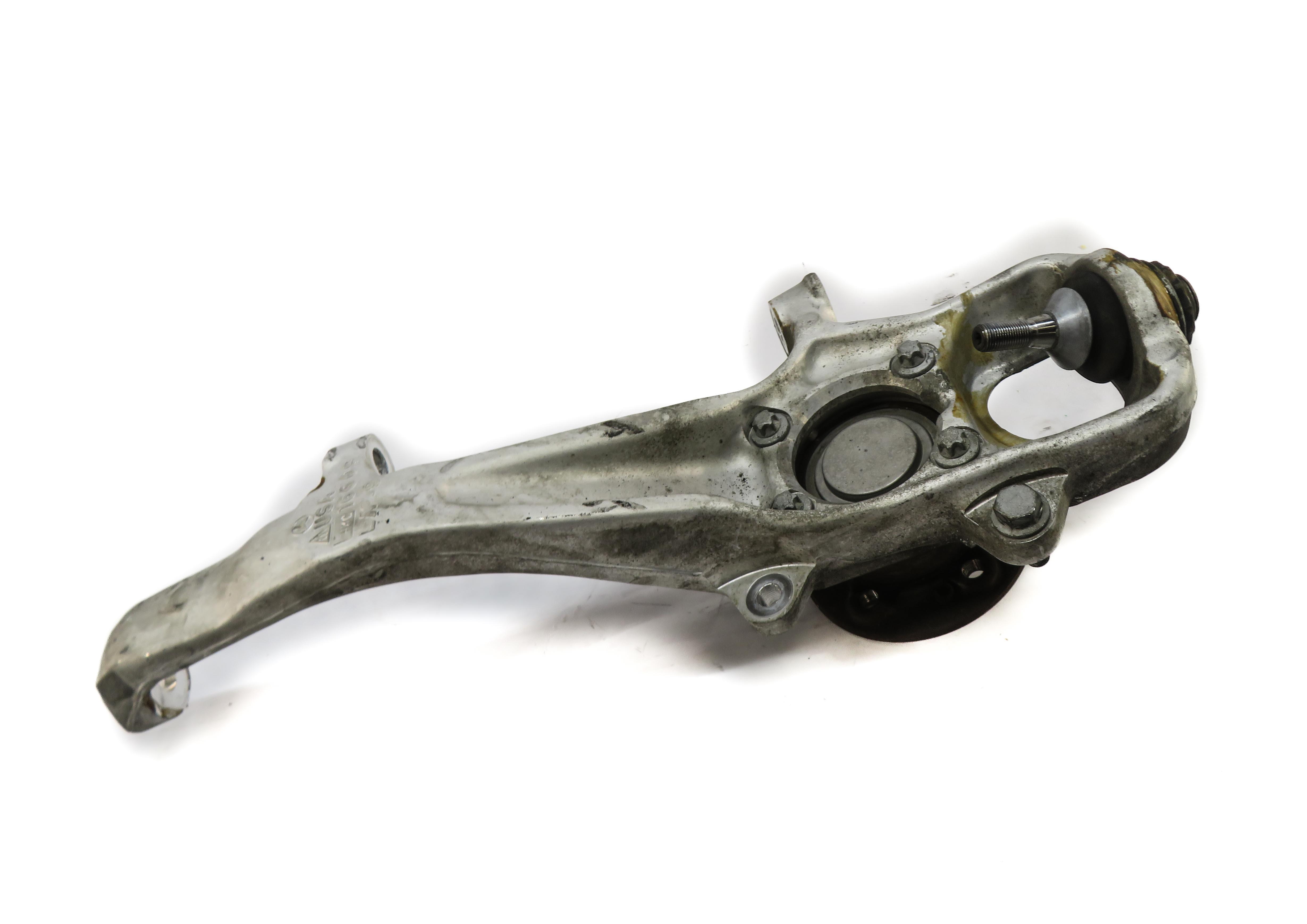 12-19 MERCEDES GL350 GL550 ML350 ML550 (W166 X166) LEFT FRONT SPINDLE KNUCKLE — exact item pictured