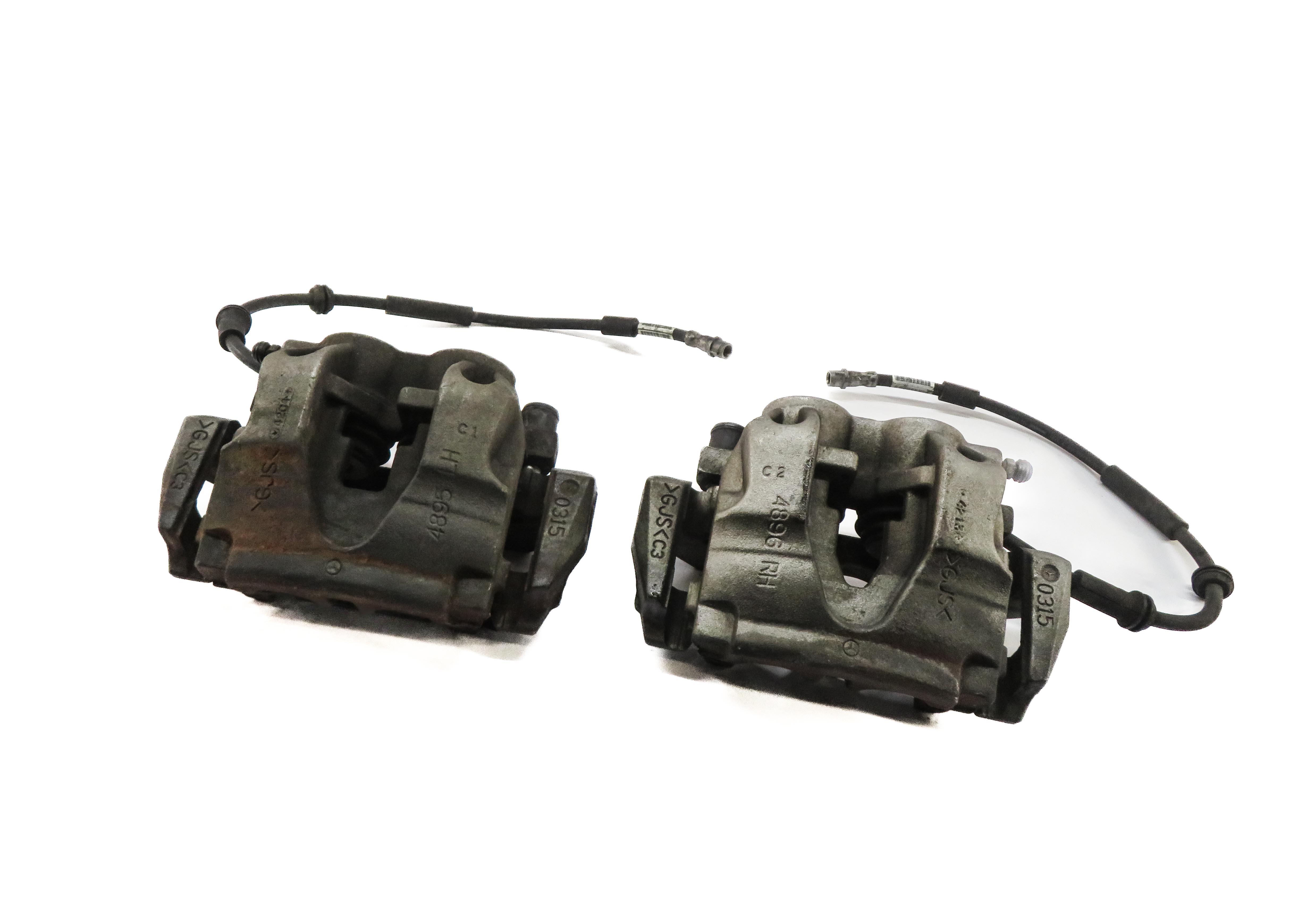 2012-2019 MERCEDES GL350 GL450 GLS350 ML350 (X166 W166) FRONT BRAKE CALIPER SET — exact item pictured