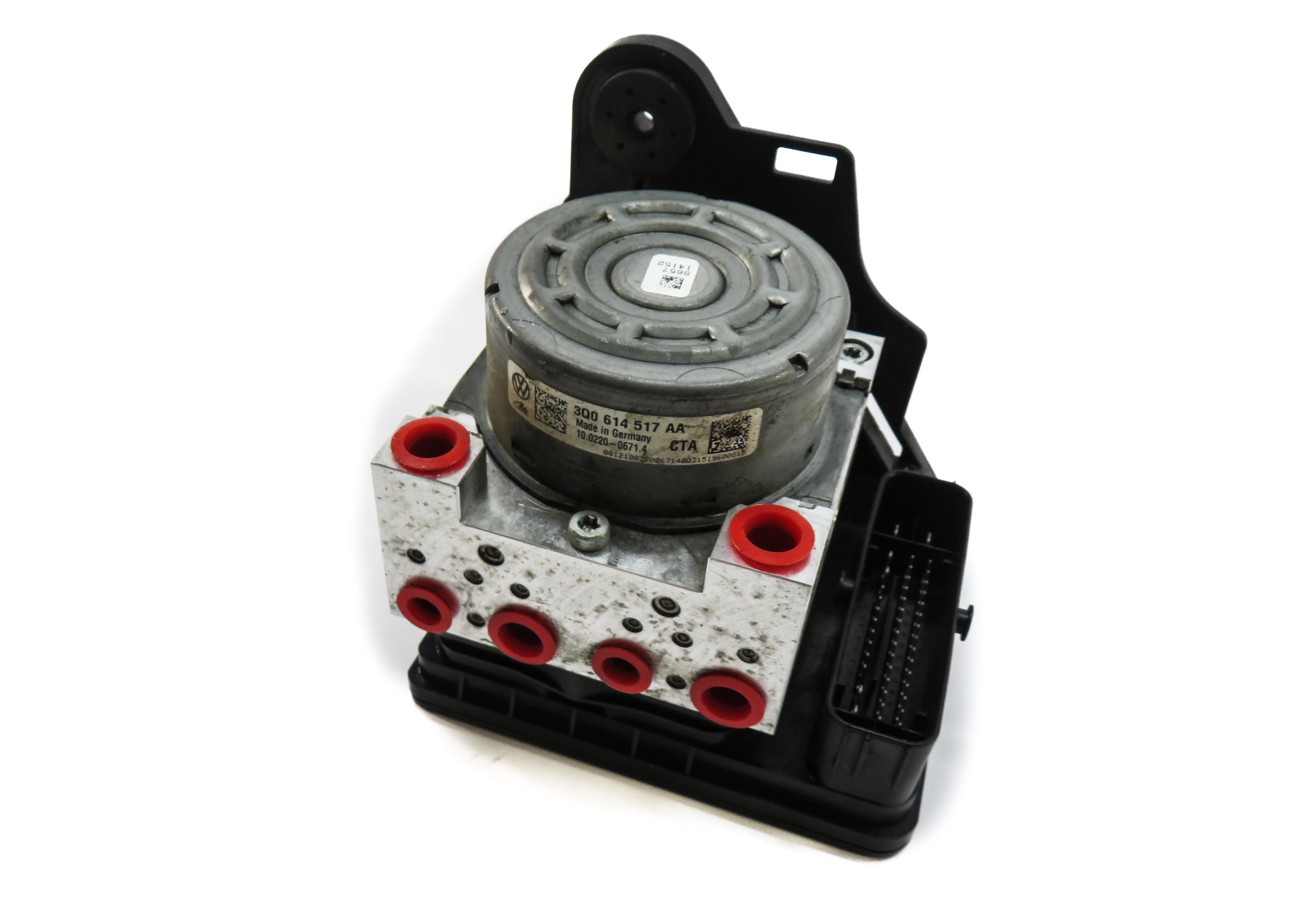 2015-2016 AUDI A3 (8V) ABS ANTI LOCK BRAKE PUMP w/ MODULE — exact item pictured