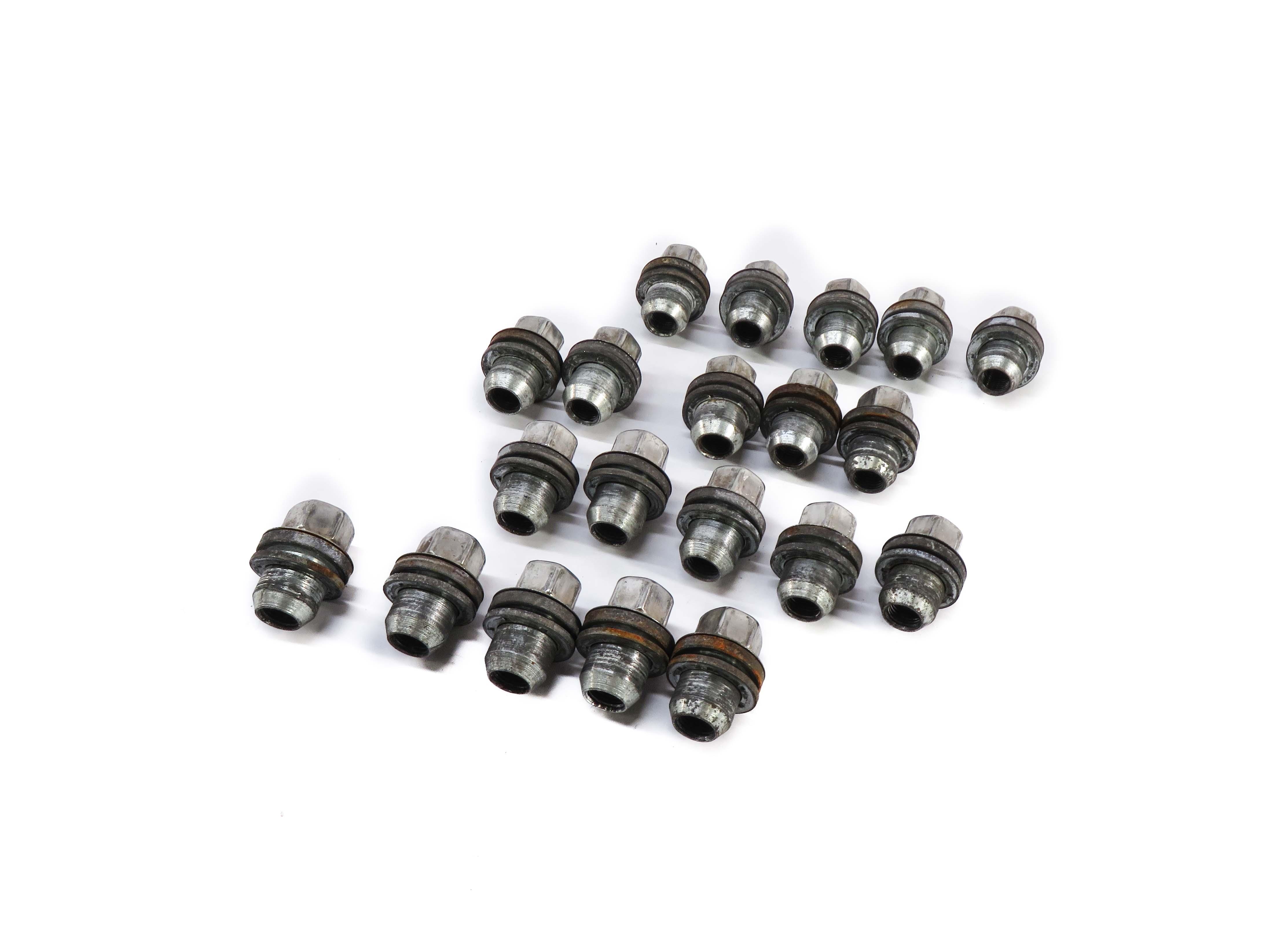 2005-2018 LR3 LR4 DISCOVERY RANGE ROVER SPORT WHEEL TIRE RIM LUG NUT SET (20) — exact item pictured