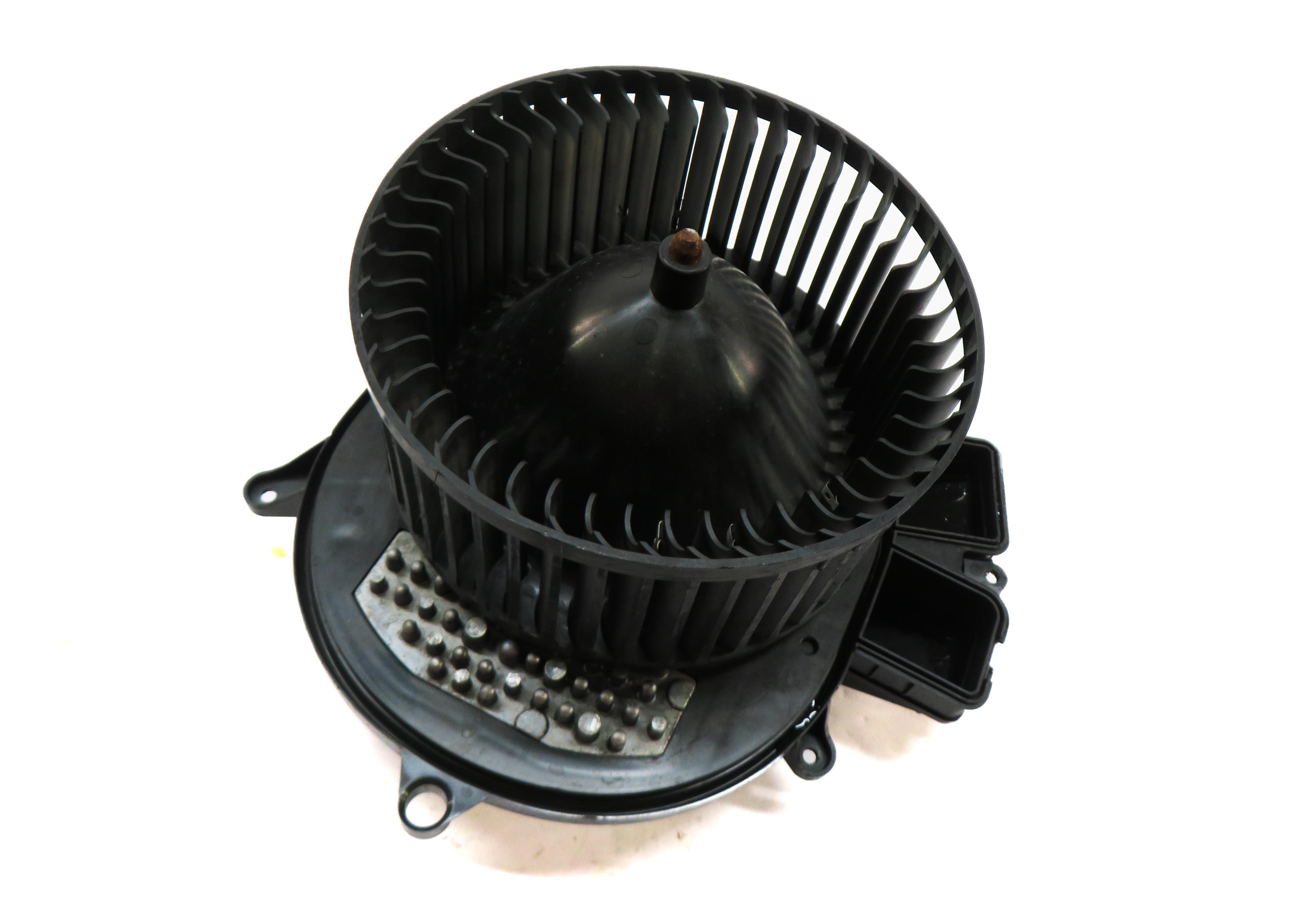 12-19 MERCEDES GLE GL350 GL450 GL550 ML350 ML550 (W166 X166) FRONT BLOWER MOTOR — exact item pictured