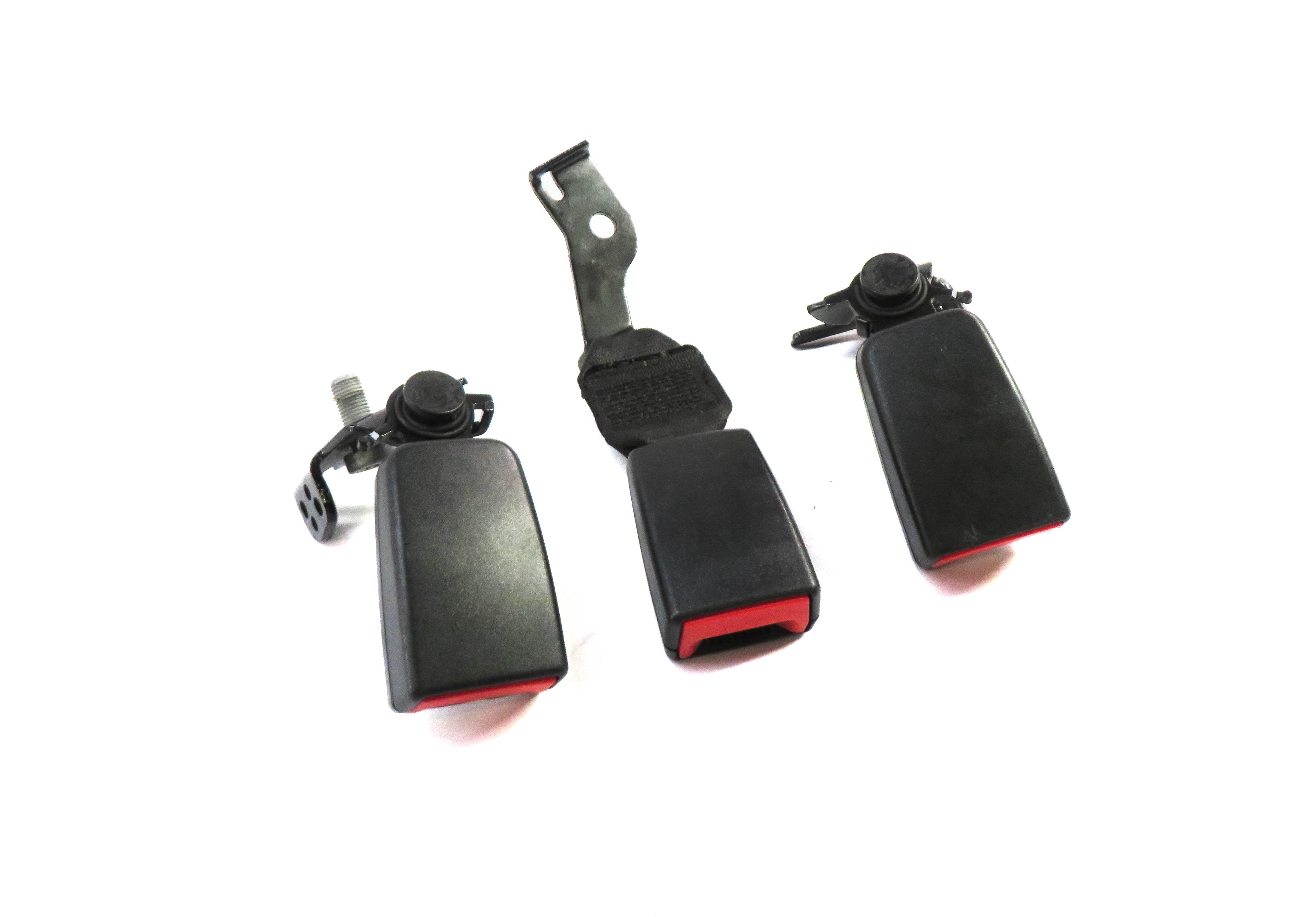 2012 MERCEDES E350 (W212) REAR SEAT SEATBELT BUCKLE RECEIVER SET-3 (BLACK) — exact item pictured