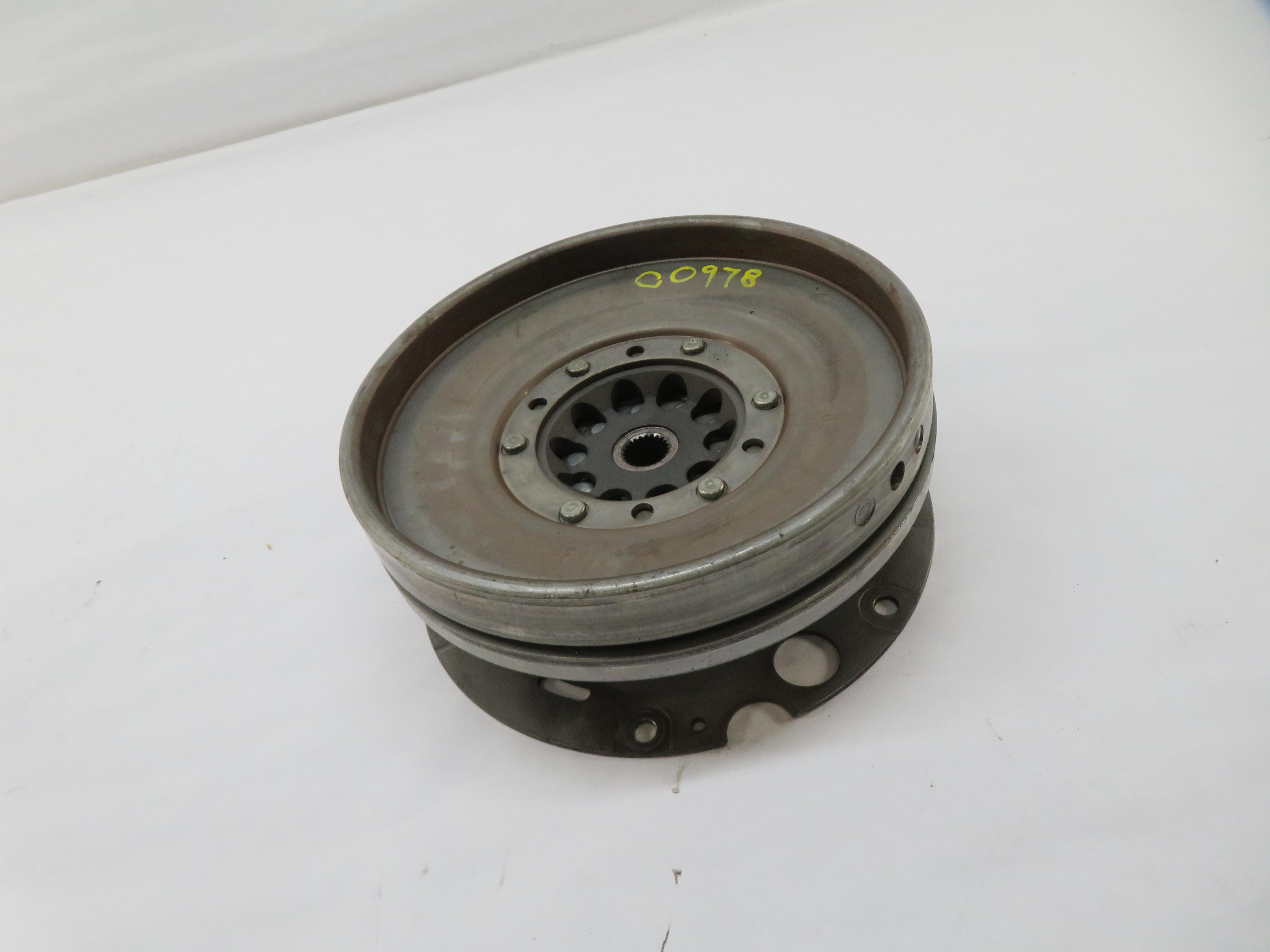 17-19 AUDI A4 A5 (B9 8W 8WS) 2.0L AWD - DUAL MASS FLYWHEEL TORQUE CONVERTER — exact item pictured