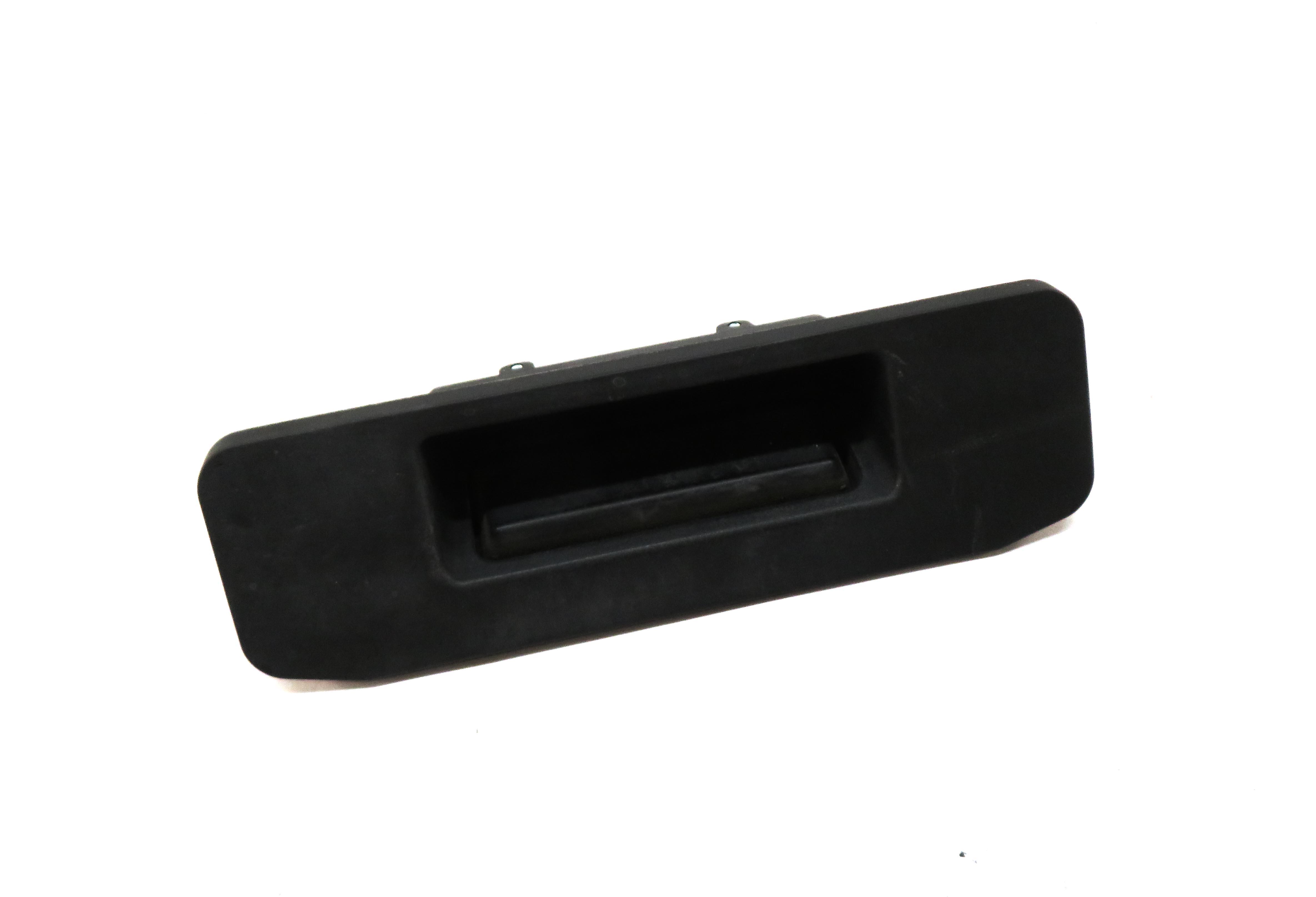 2015 MERCEDES GLK350 (X204) REAR TRUNK HANDLE TRUNK RELEASE SWITCH BUTTON — exact item pictured