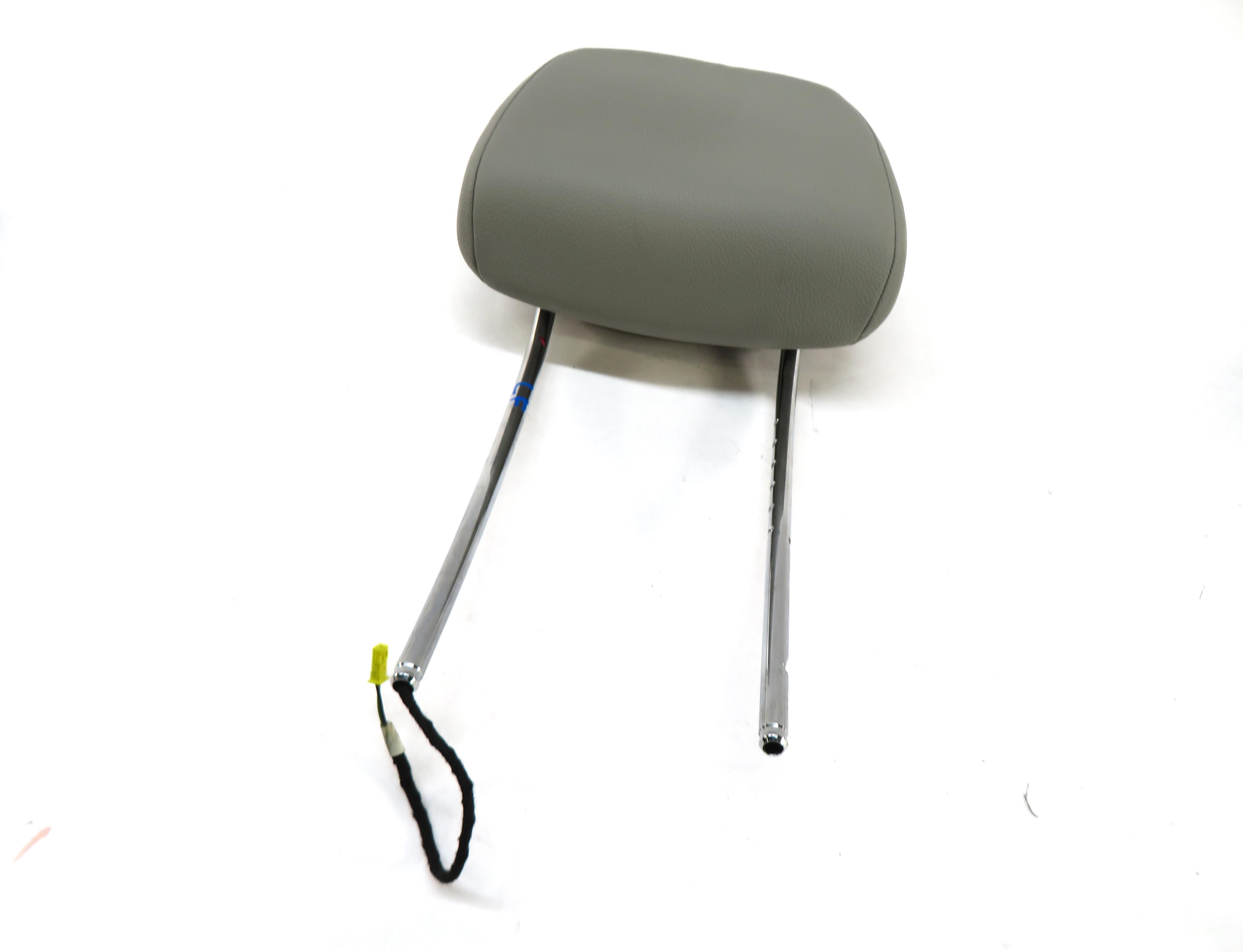 2013 MERCEDES C250 (W204) LEFT FRONT DRIVER SEAT HEADREST (GRAY 128A) — exact item pictured