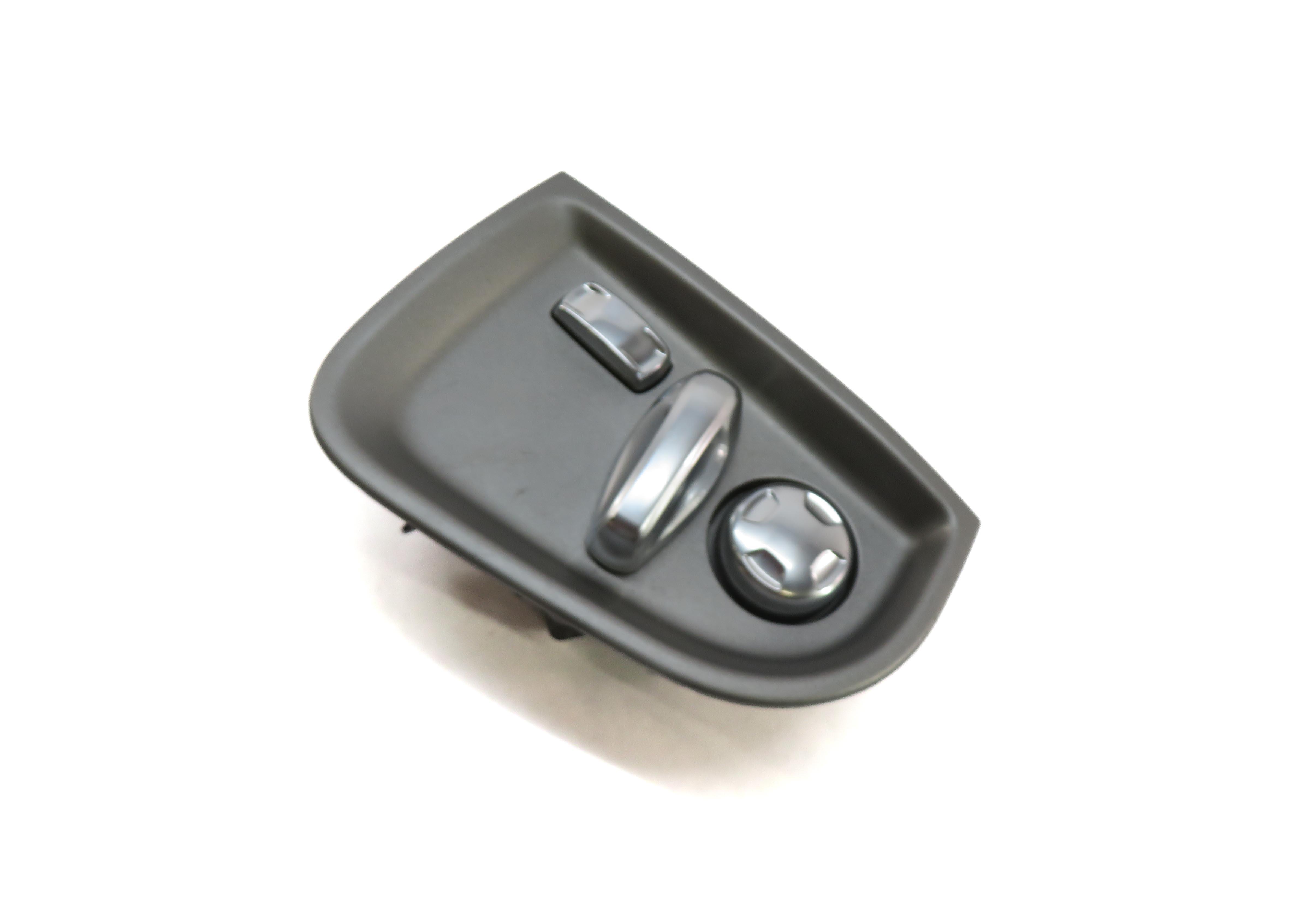 2011 PORSCHE PANAMERA (970 G1) RIGHT REAR SEAT ADJUSTMENT SWITCH — exact item pictured