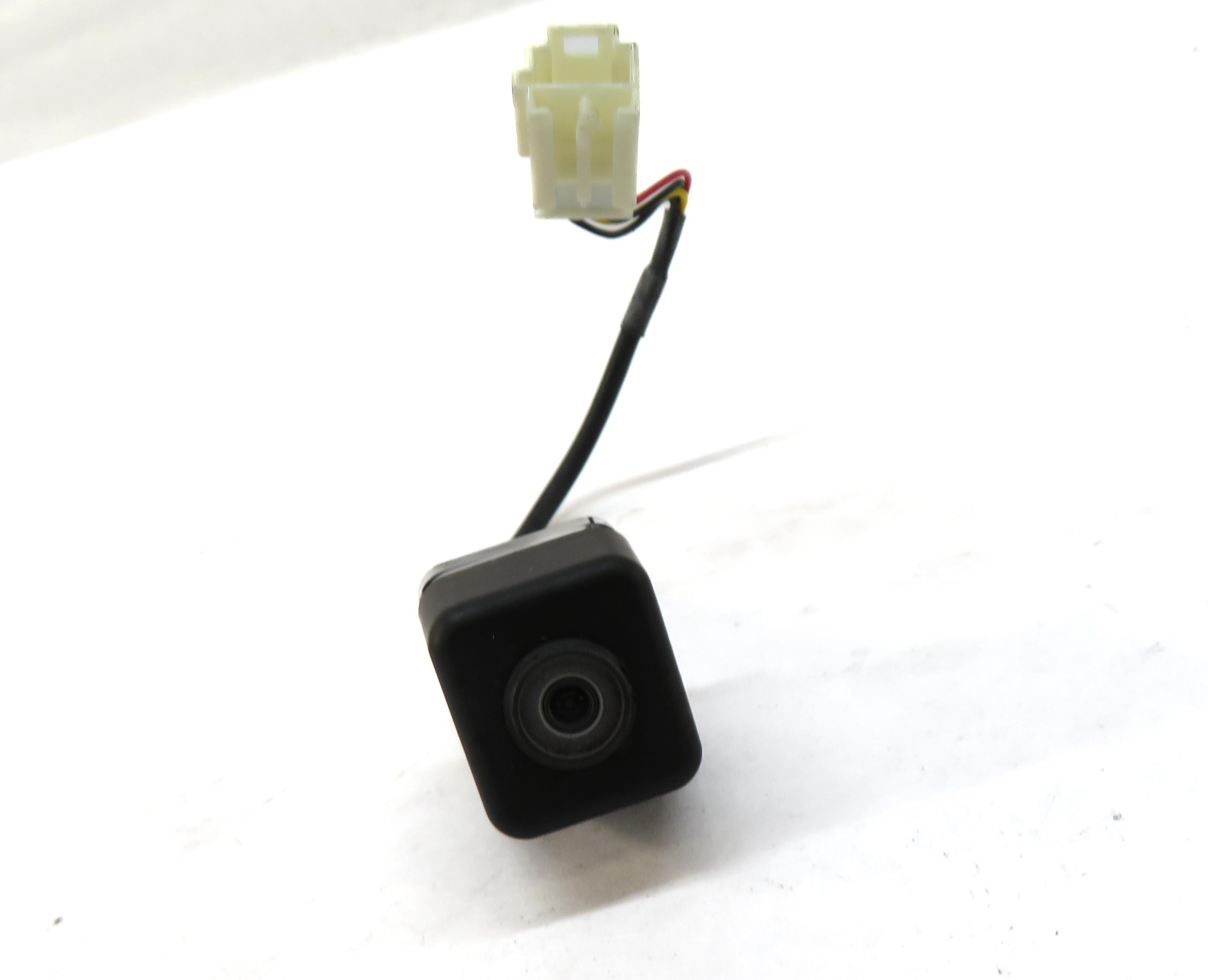 2010-2013 PORSCHE PANAMERA (970 G1) REARVIEW CAMERA BACKUP REVERSE CAMERA — exact item pictured