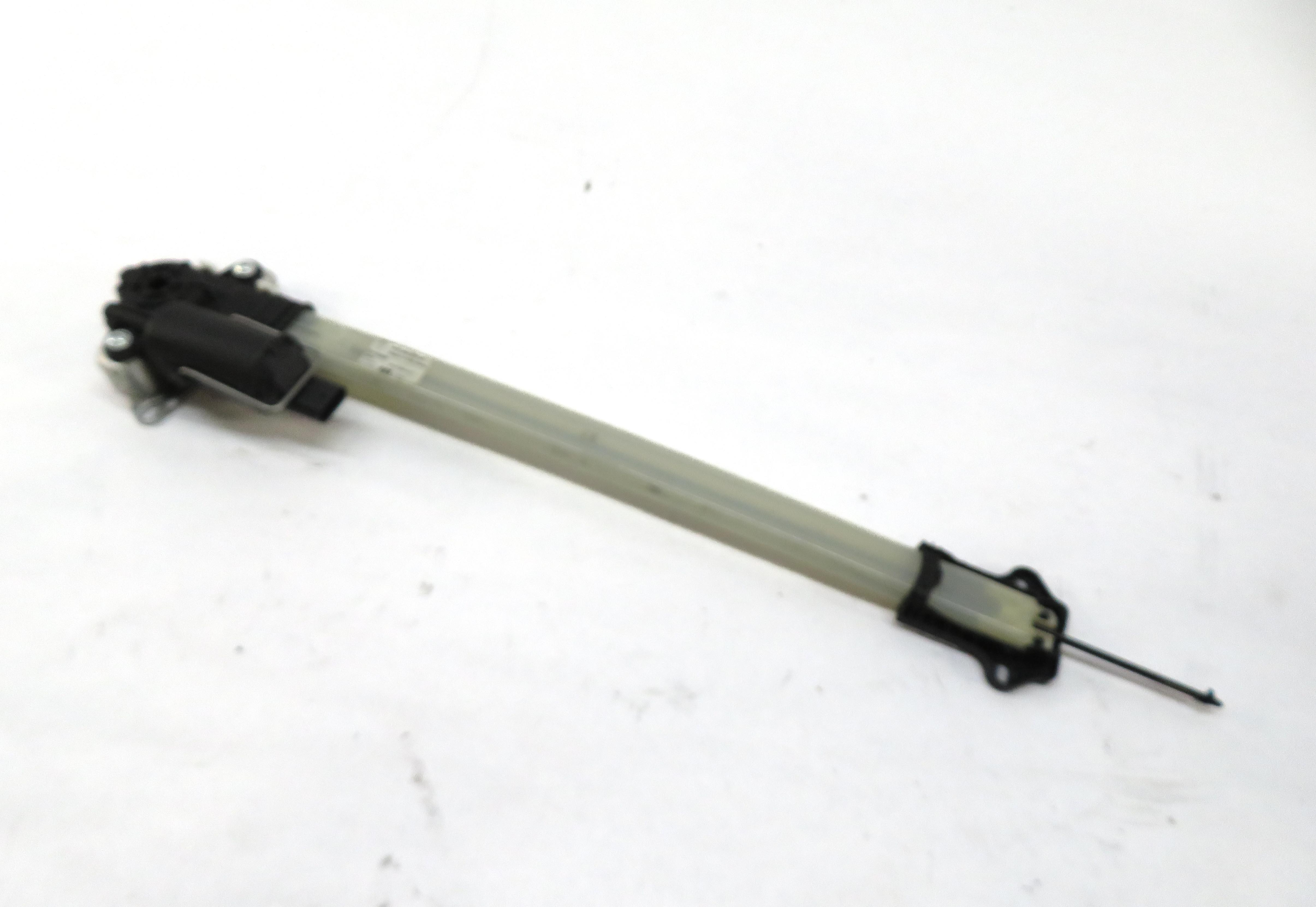 2011 PORSCHE PANAMERA (970 G1) RIGHT REAR DOOR WINDOW SHADE MOTOR — exact item pictured