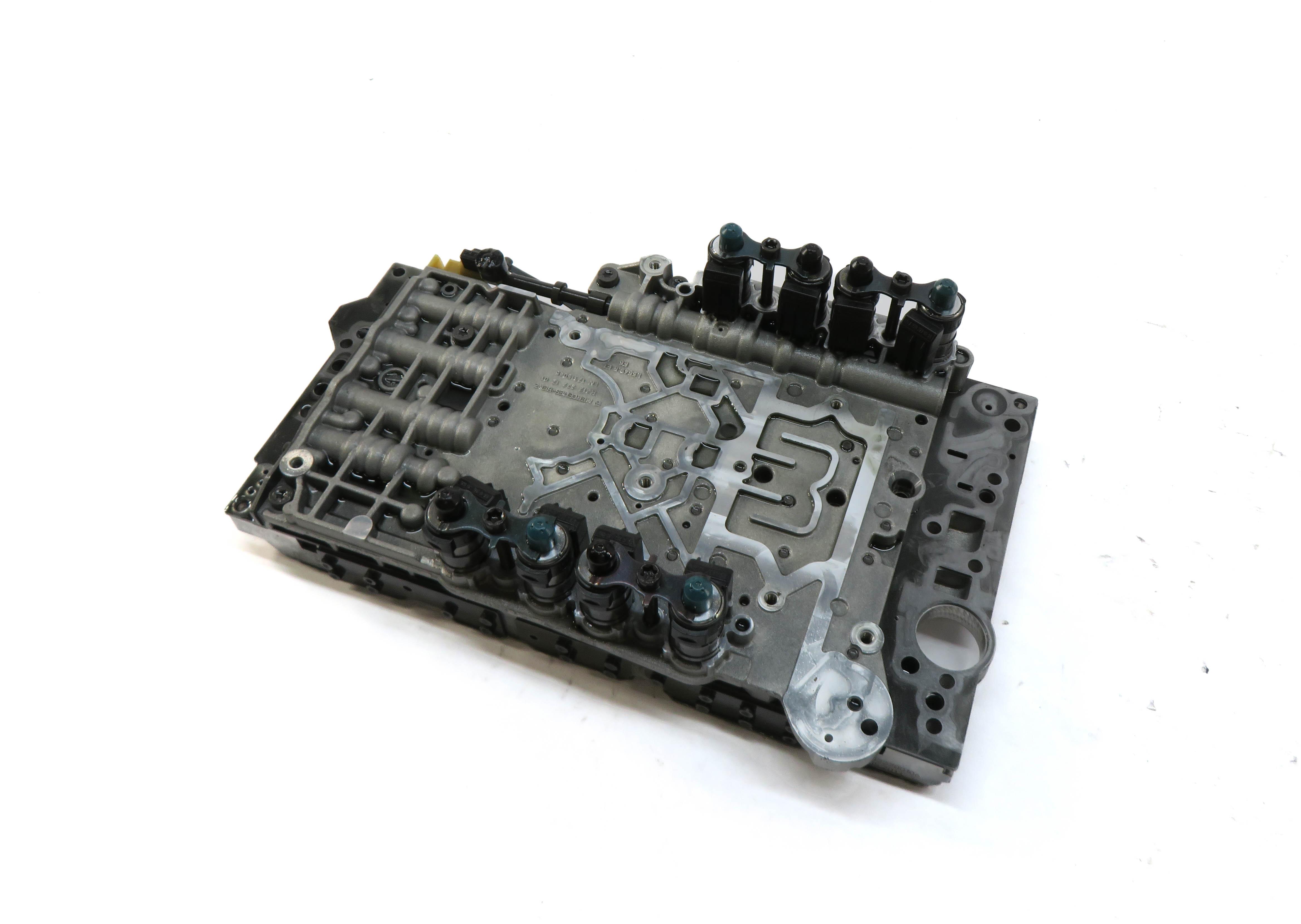 12-15 MERCEDES C250 C350 SLK250 SLK350 (R172 W204) TRANSMISSION VALVE BODY BLOCK — exact item pictured
