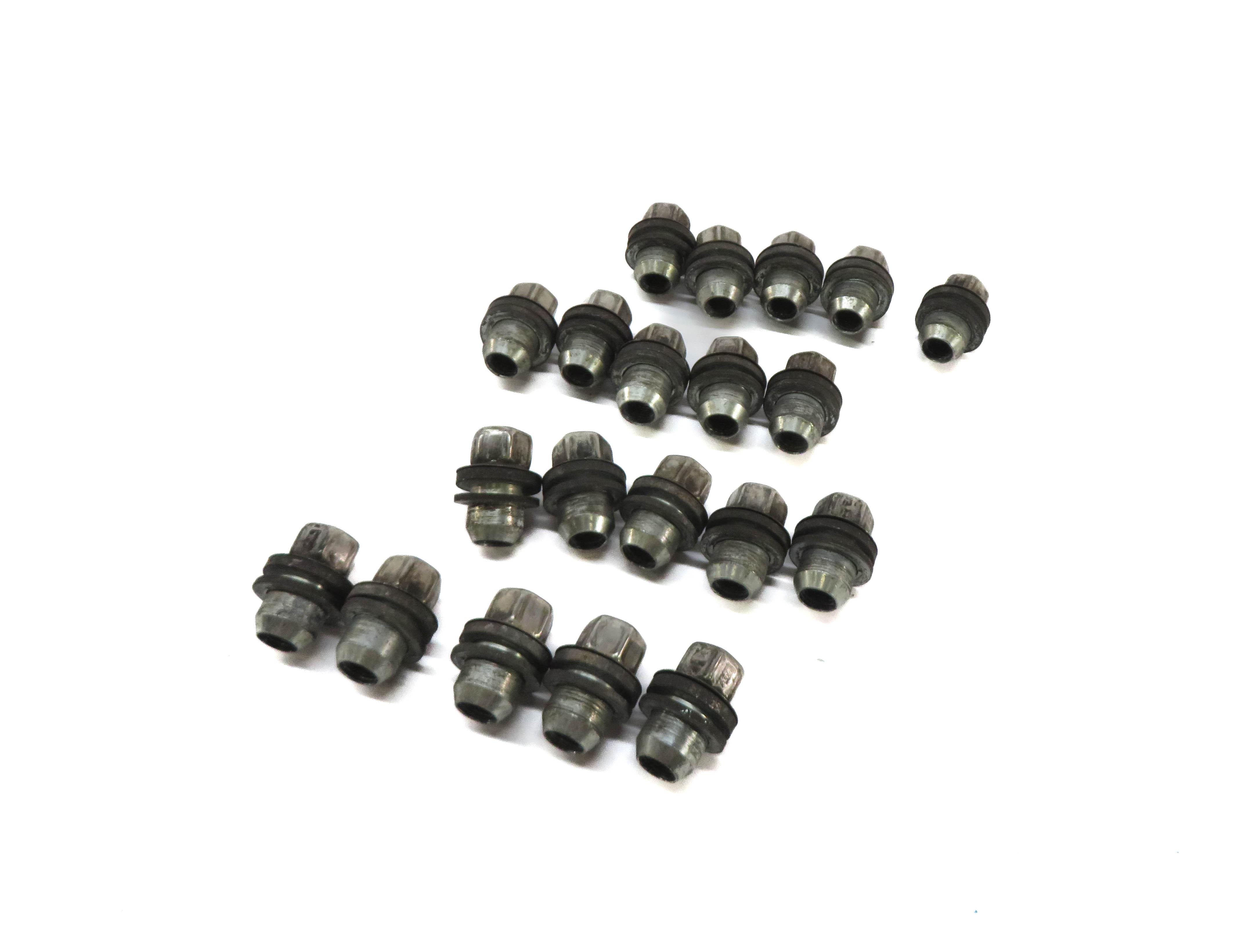2005-2018 LR3 LR4 DISCOVERY - RANGE ROVER SPORT WHEEL TIRE RIM LUG NUT SET (20) — exact item pictured