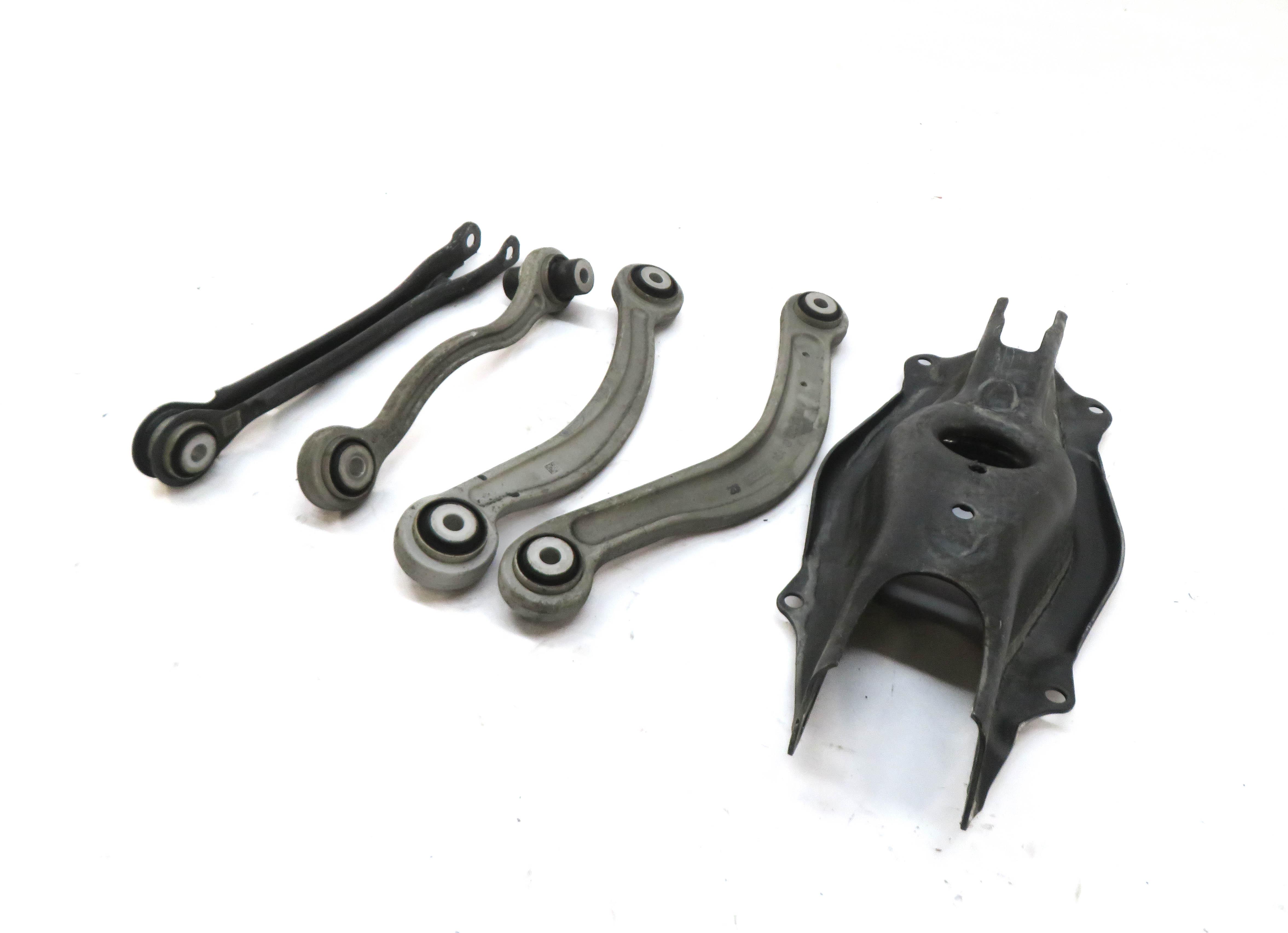 2016 MERCEDES C300 W205 REAR RIGHT LOWER UPPER REARWARD FORWARD CONTROL ARM SET — exact item pictured