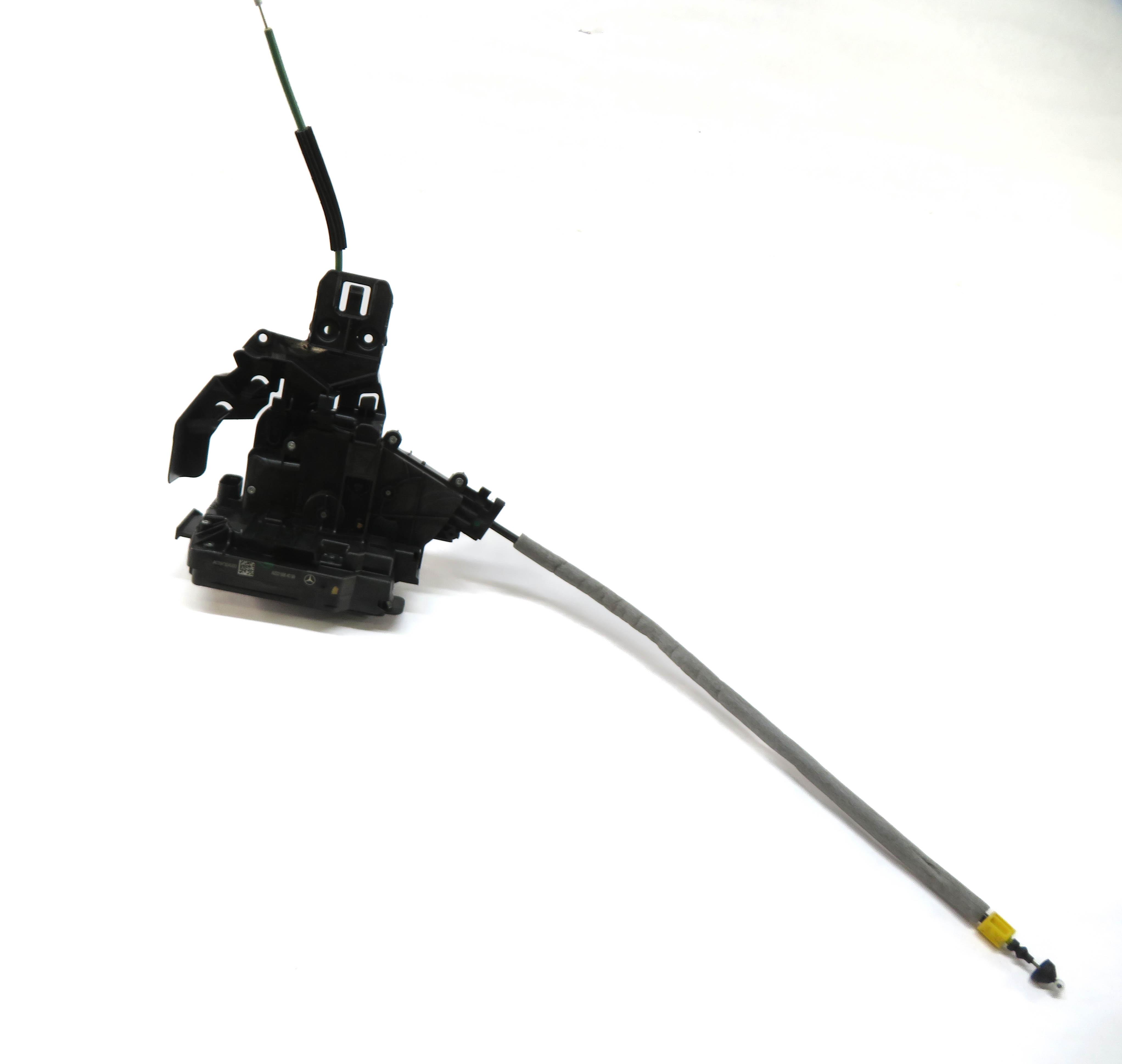 15-21 MERCEDES C300 C350 C400 C450 E300 E400 E450 GLC - RIGHT REAR DOOR LATCH — exact item pictured