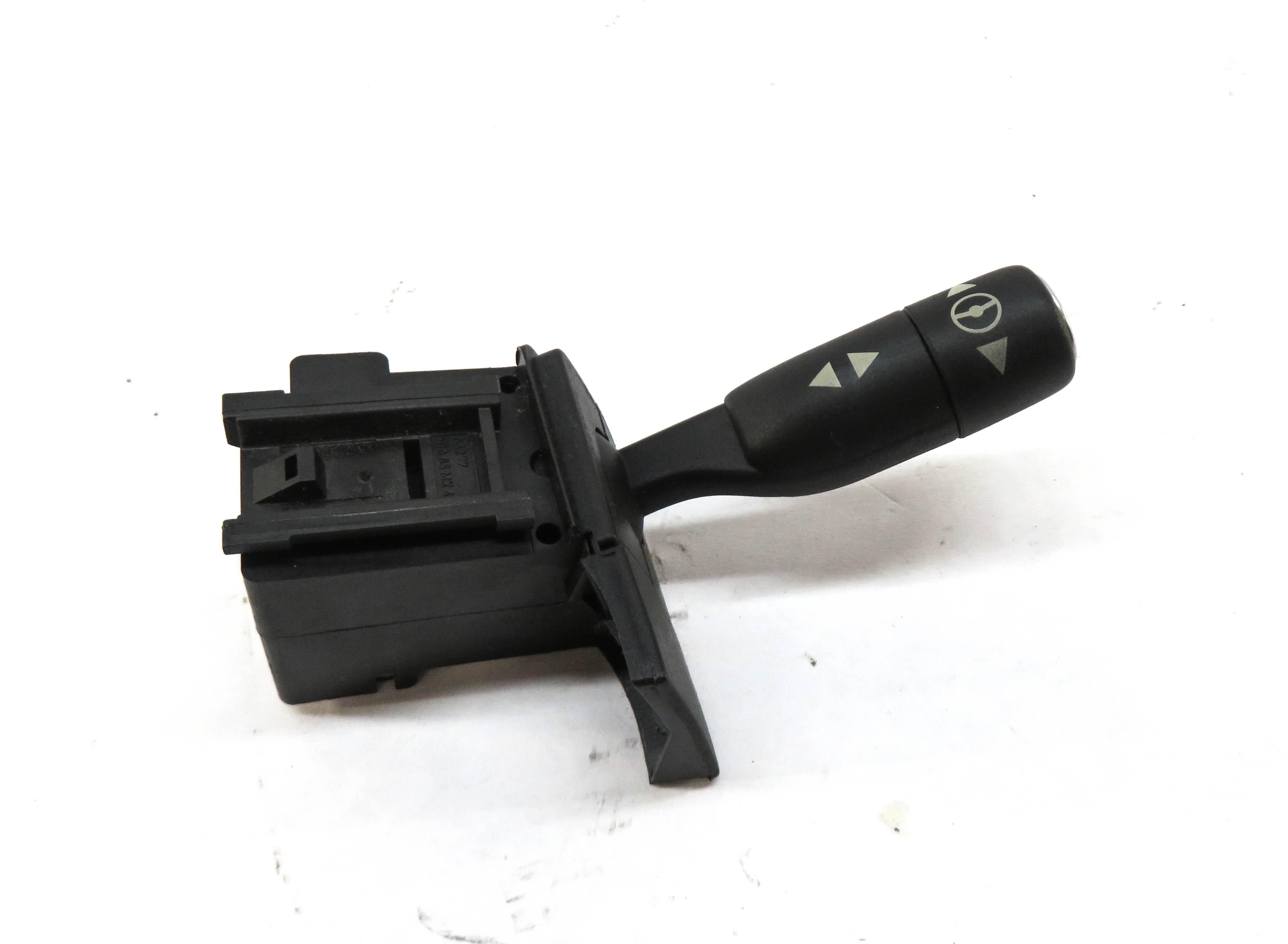 2011 RANGE ROVER (L322) STEERING COLUMN ADJUSTMENT ADJUST SWITCH (BLACK) — exact item pictured