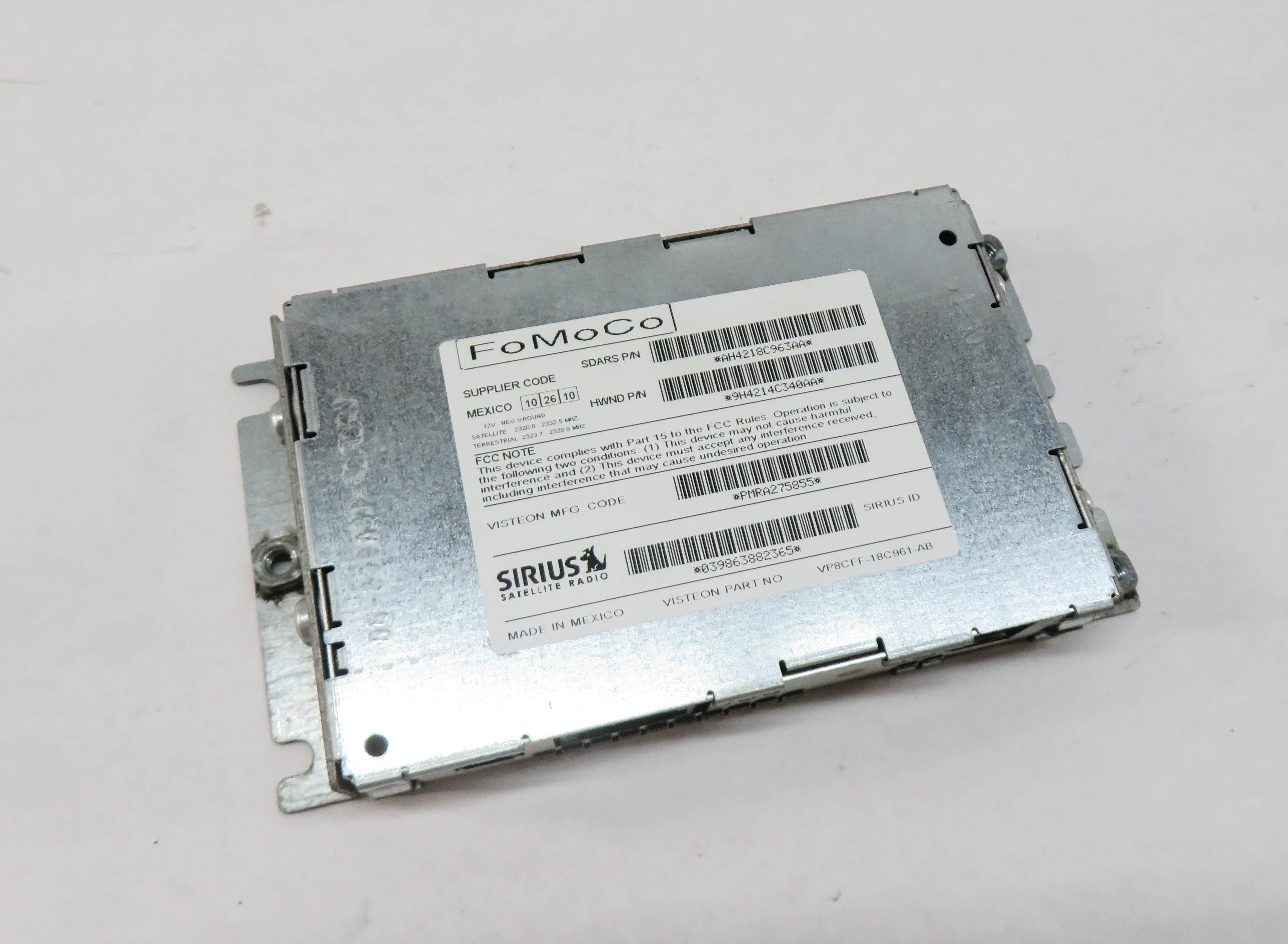 2007-2012 LR3 - RANGE ROVER SPORT (L320) SIRIUS SATELLITE RADIO RECEIVER MODULE — exact item pictured