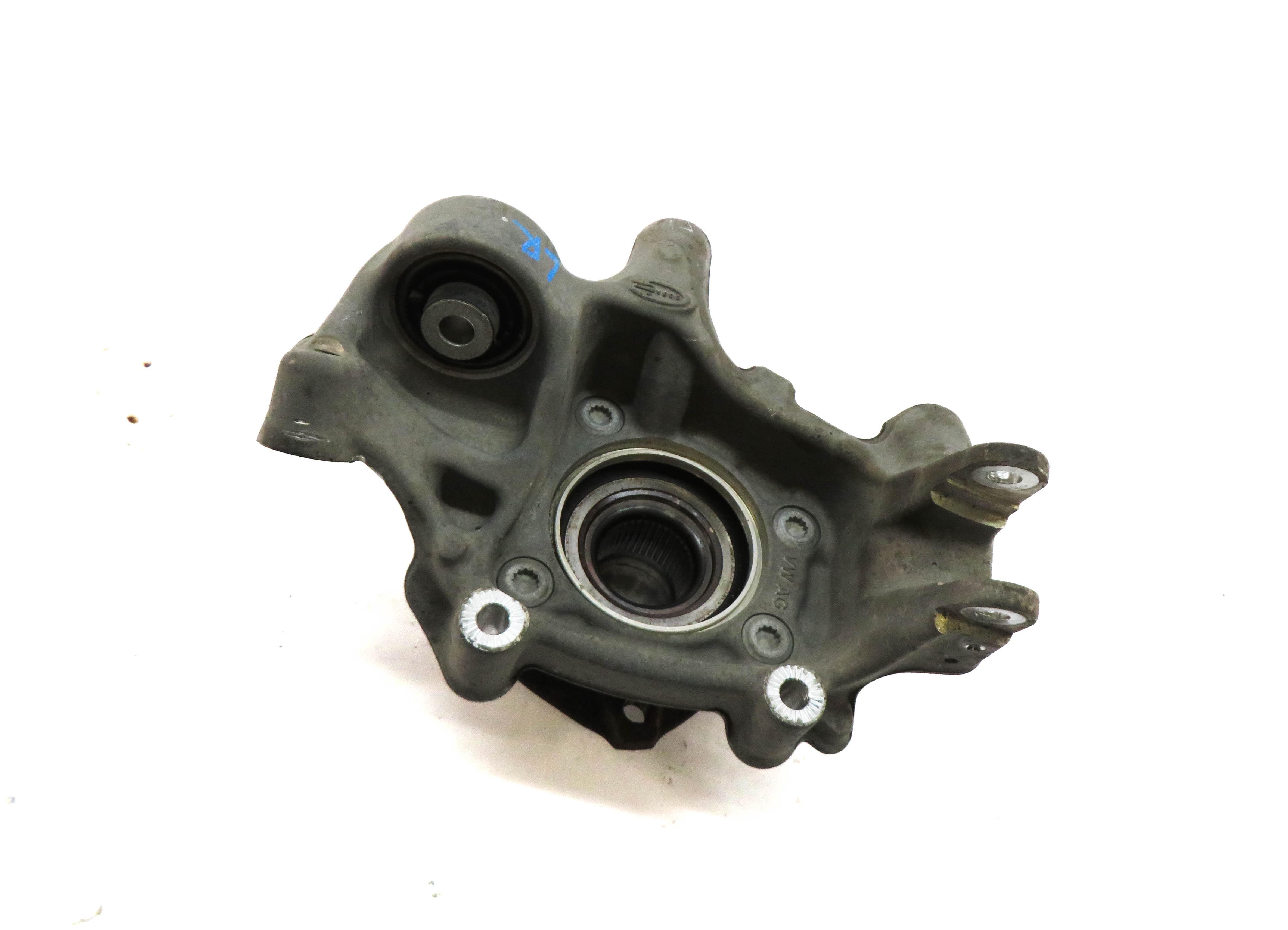 2017-2020 AUDI Q7 (4M) LEFT DRIVER REAR SPINDLE KNUCKLE WHEEL HUB — exact item pictured