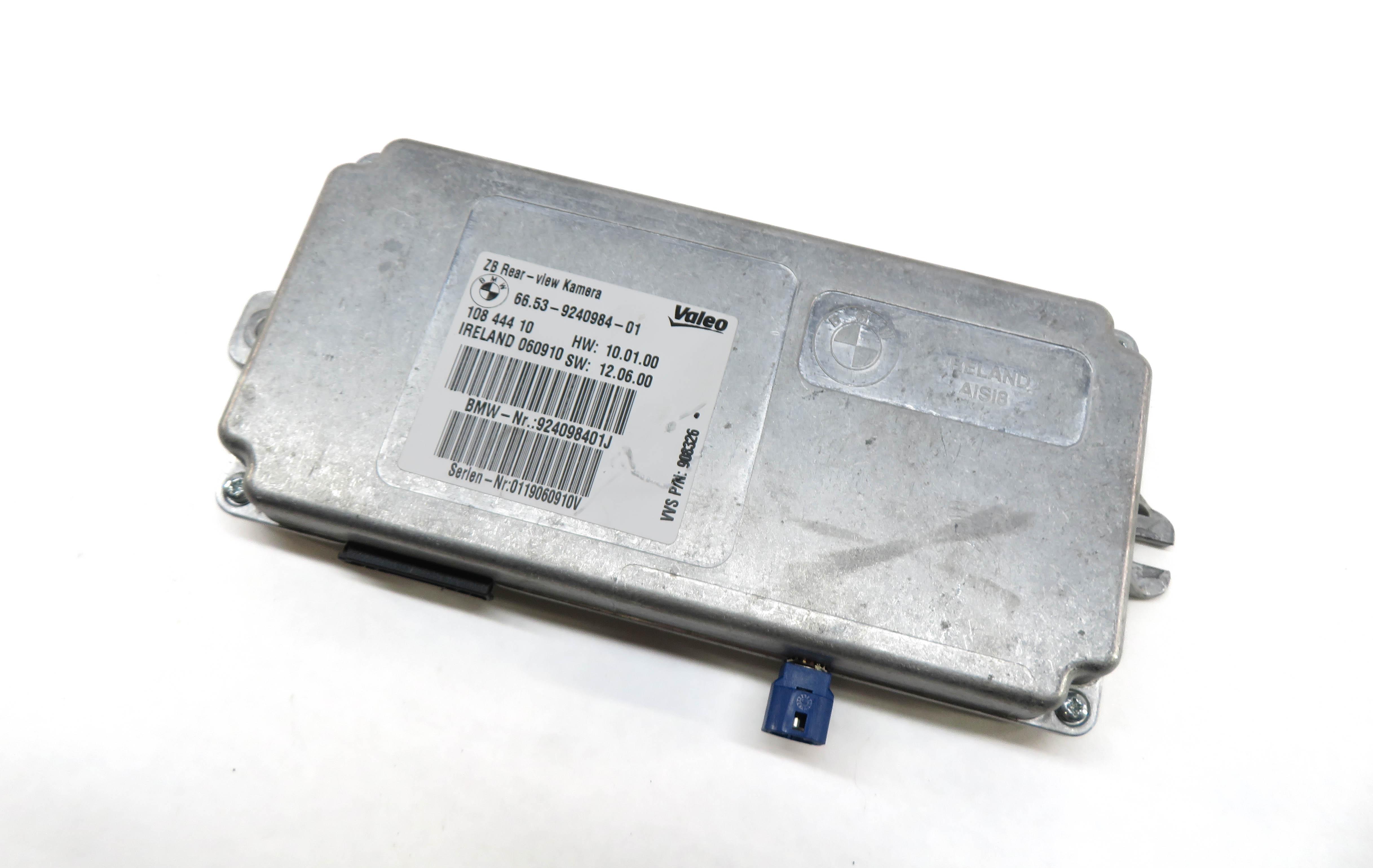 10-19 BMW 328i 330i 335i 528i 535i 550i 740i 750i M3 M4 - REARVIEW CAMERA MODULE — exact item pictured