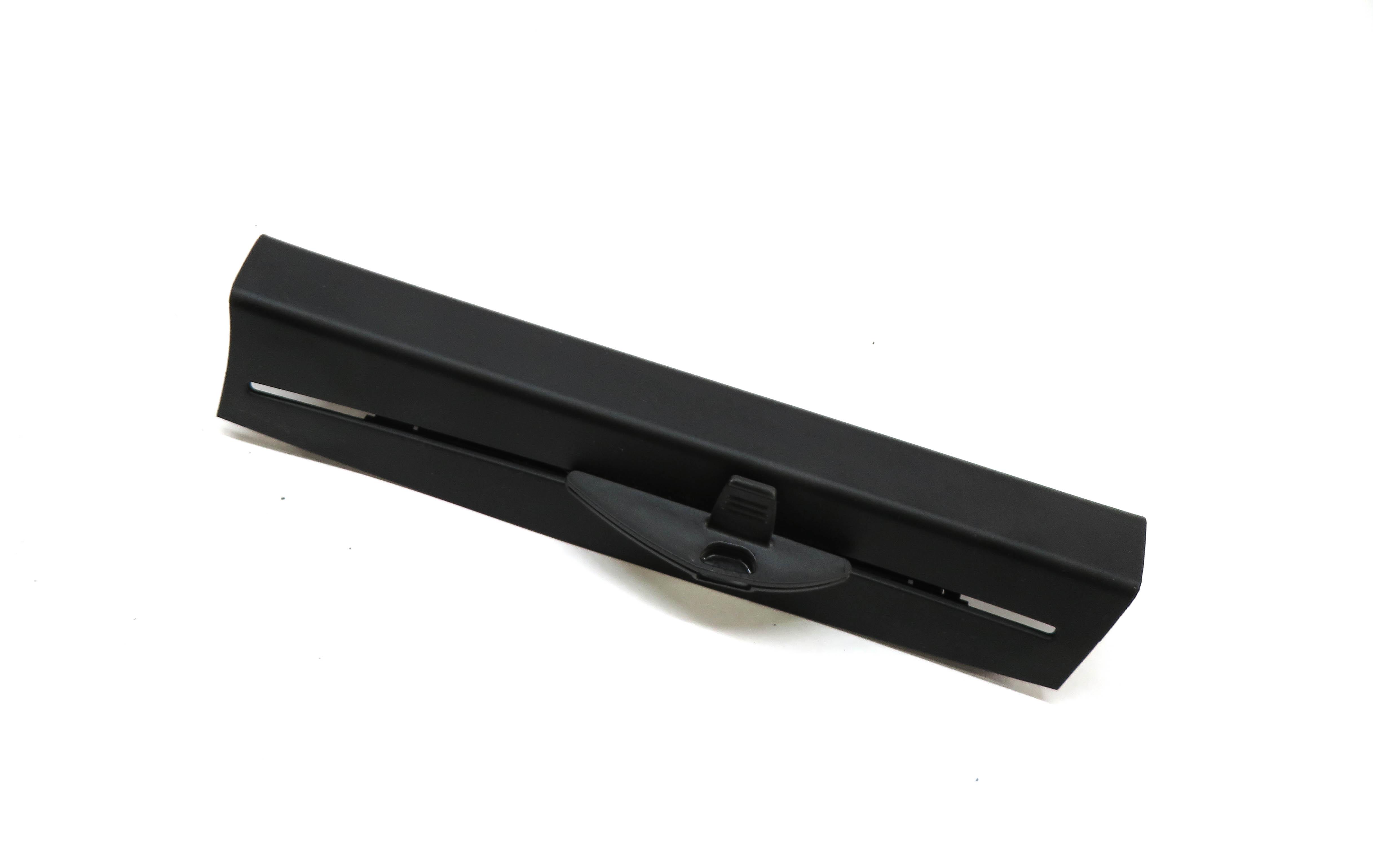 11-16 BMW 528i 535i 550i M5 ///M (F10) RIGHT REAR DOOR VENT WINDOW PRIVACY SHADE — exact item pictured
