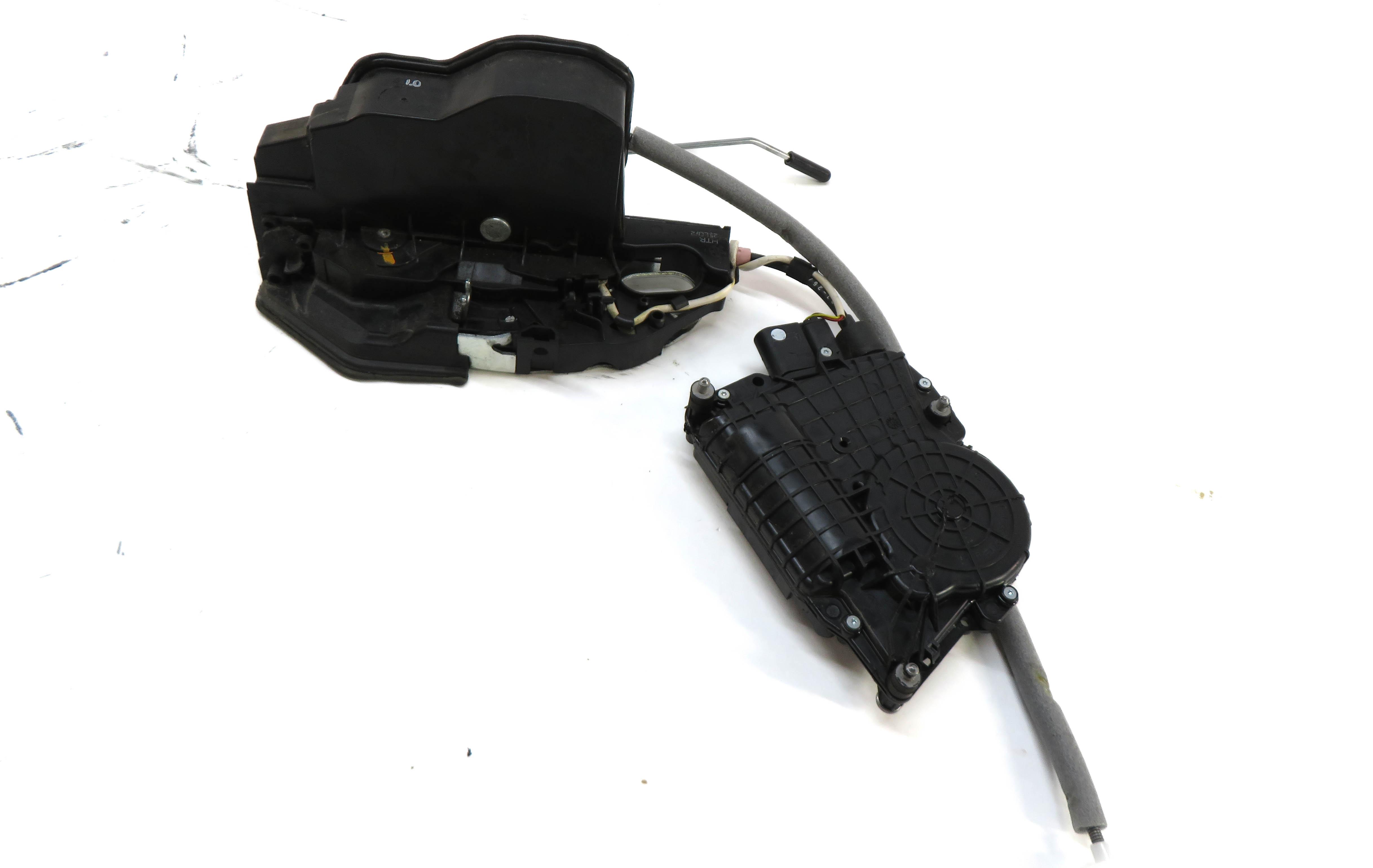 2011-2016 BMW 528i 535i 550i M5 (F10) RIGHT REAR SOFT CLOSE DOOR LOCK LATCH SET — exact item pictured