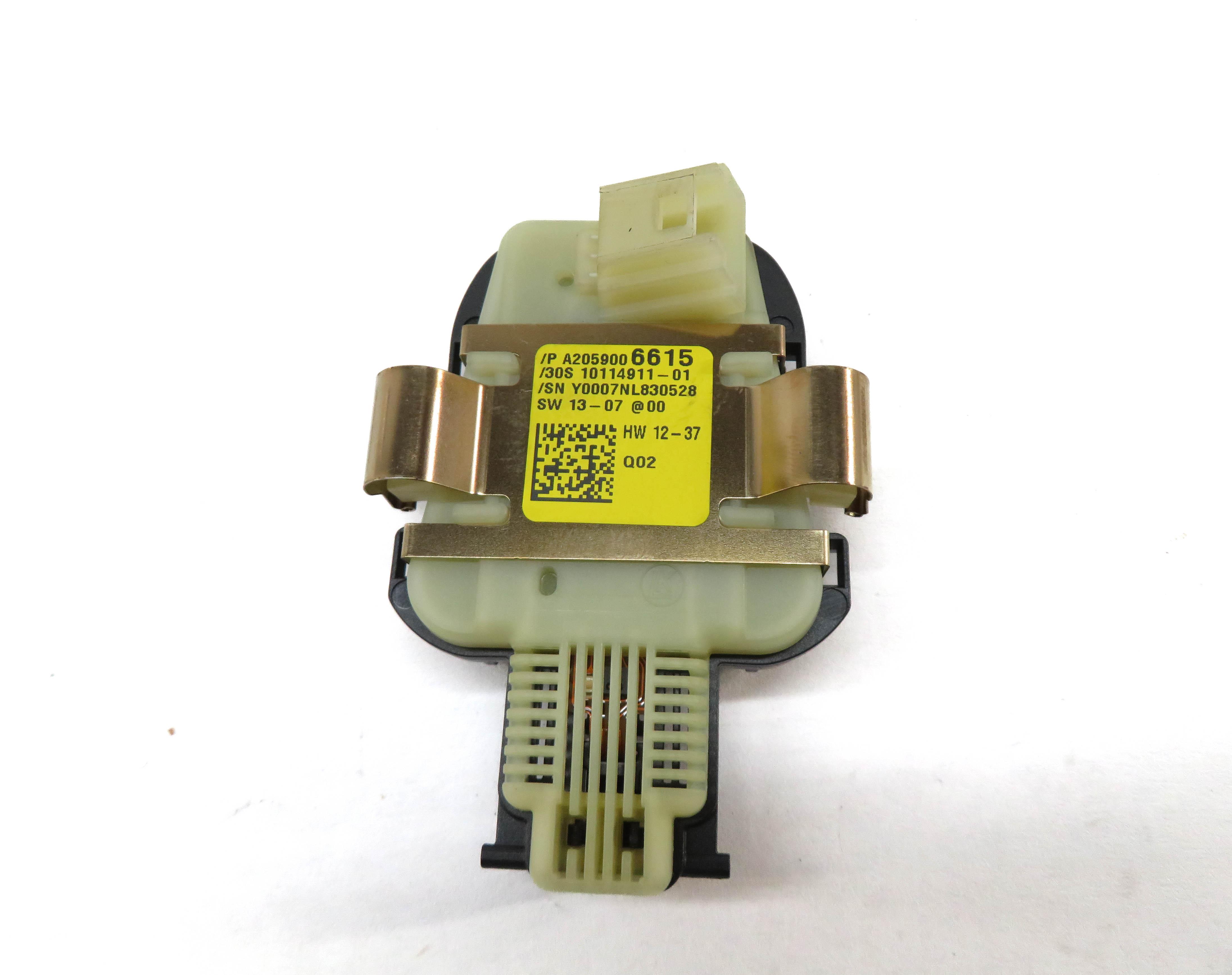 2015 MERCEDES C300 (W205) FRONT WINDSHIELD RAIN LIGHT SENSOR MODULE RLS — exact item pictured