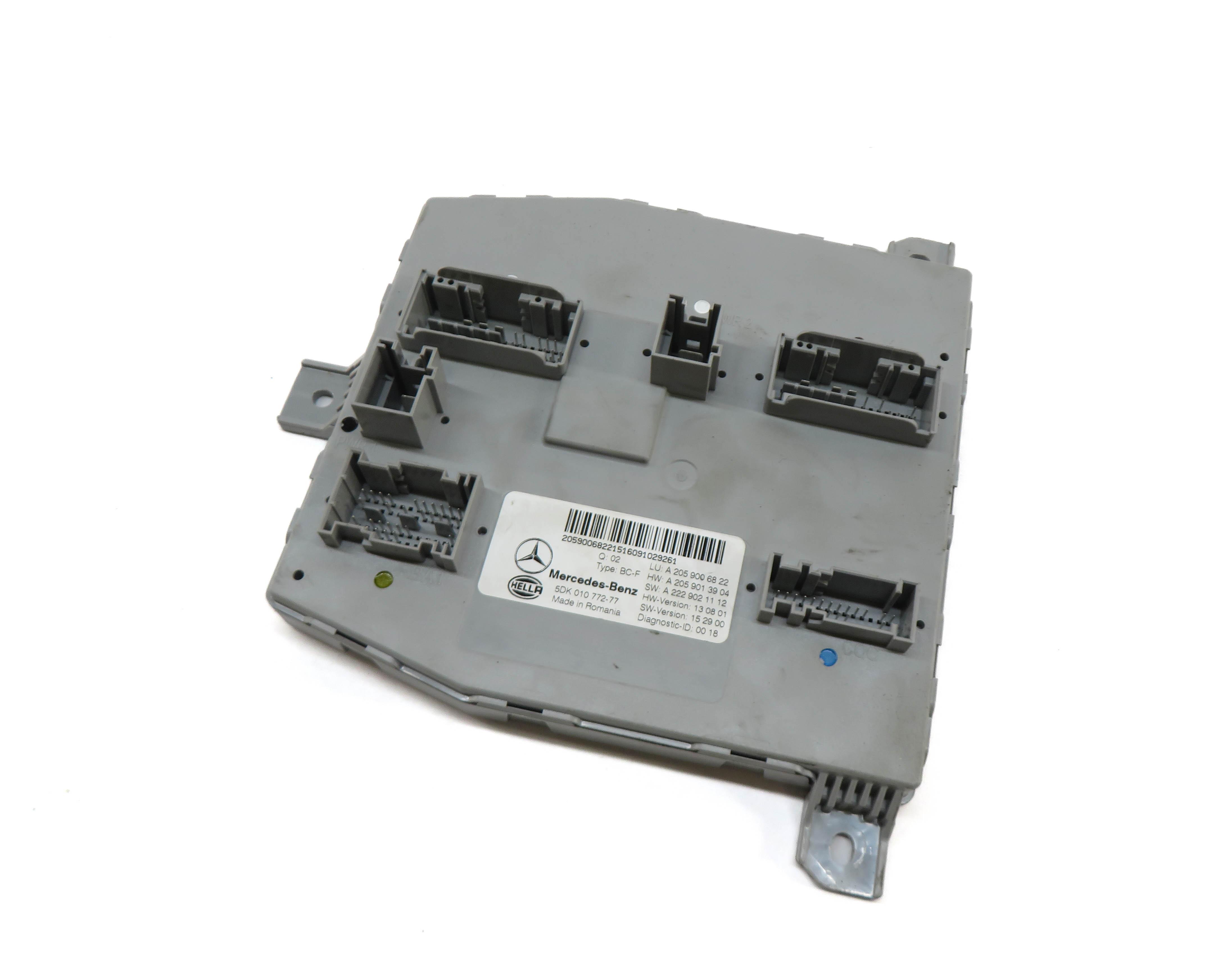 2015-2019 MERCEDES C GLC CLASS (W205 X253) FRONT SIGNAL ACQUISITON MODULE SAM — exact item pictured