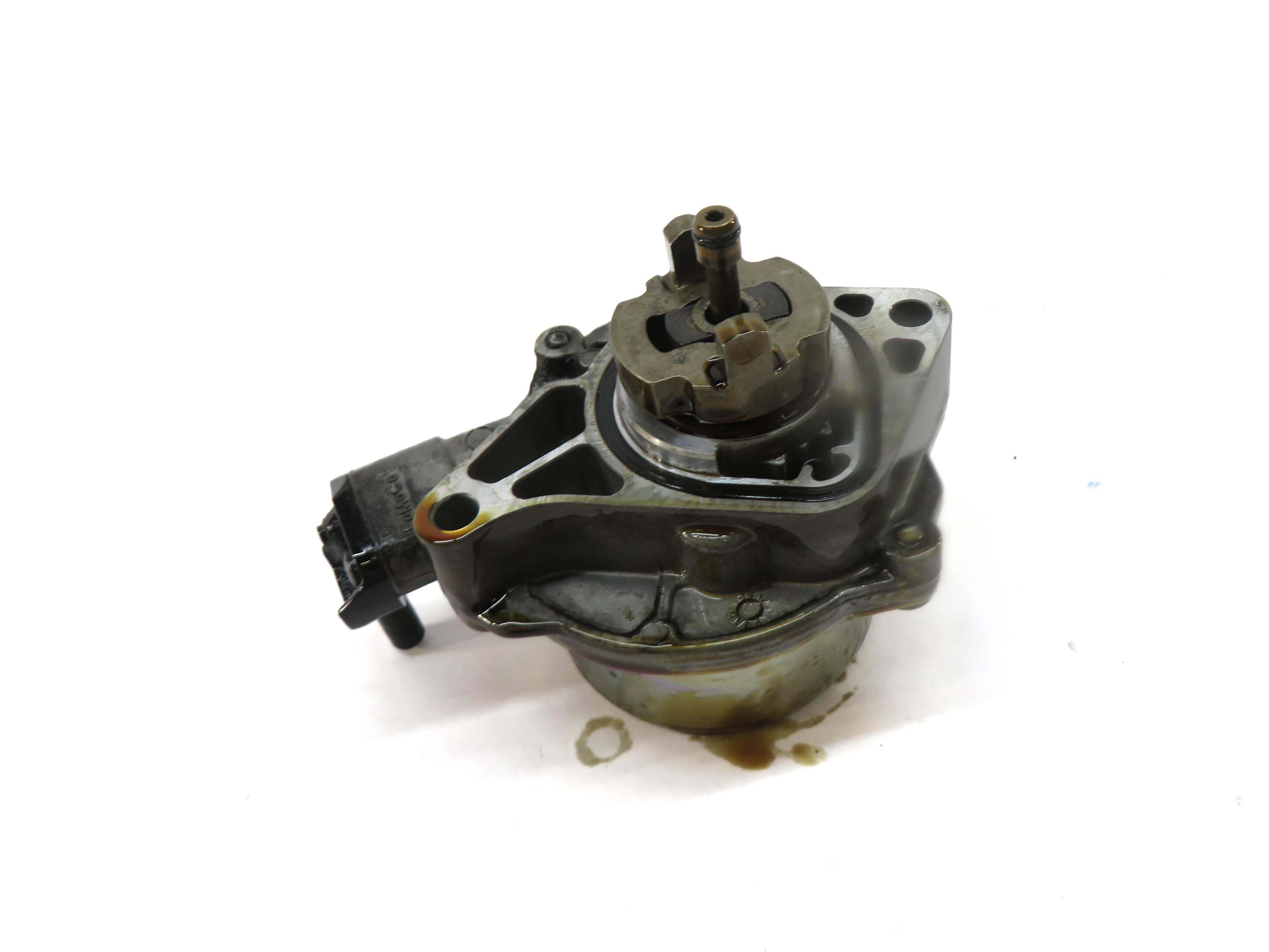 2010-2019 RANGE ROVER SPORT LR4 JAGUAR XE XF XK - 3.0L / 5.0L BRAKE VACUUM PUMP — exact item pictured