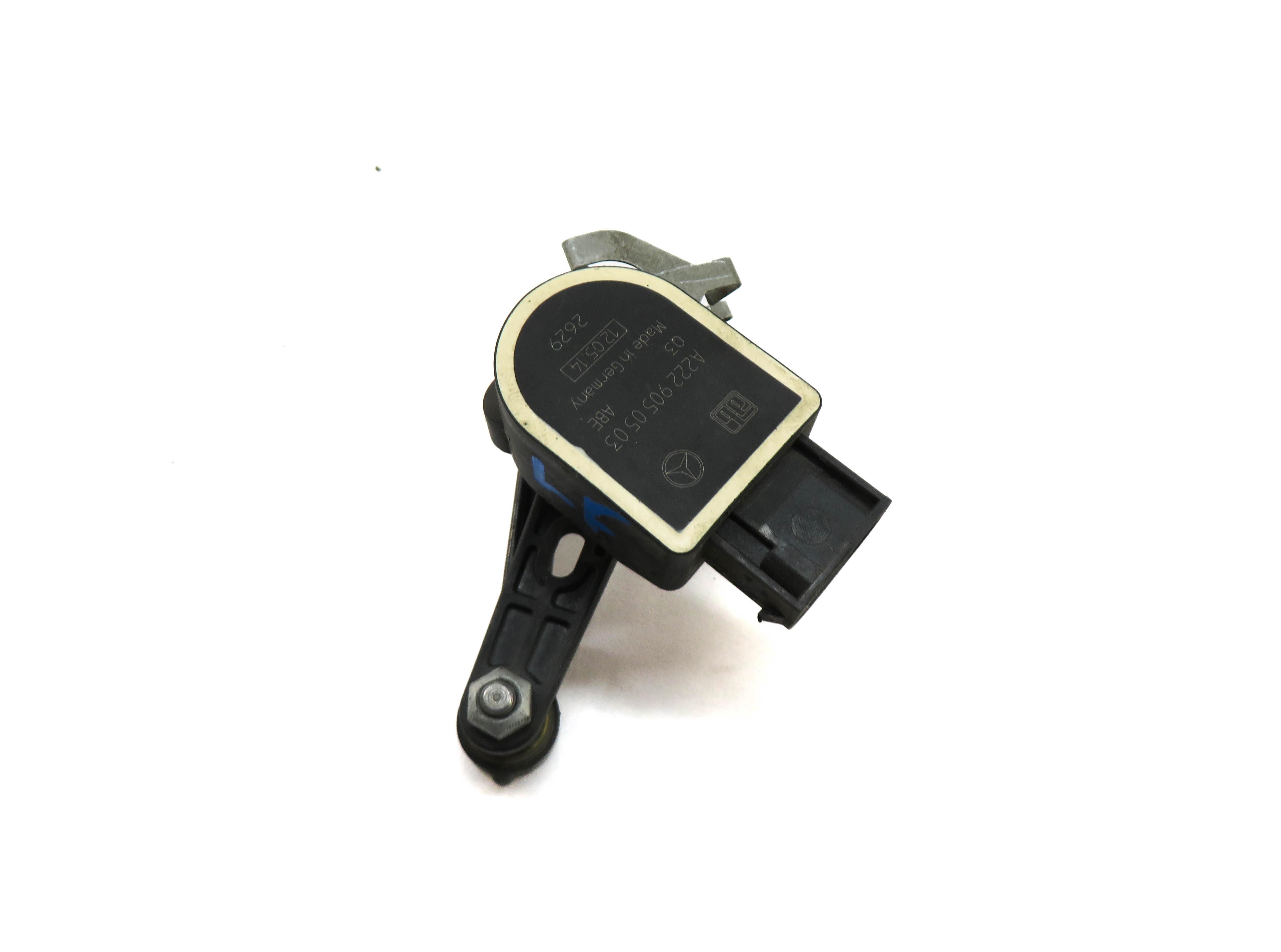 2015 MERCEDES C400 (W205) LEFT FRONT DRIVER SUSPENSION HEIGHT LEVEL SENSOR — exact item pictured