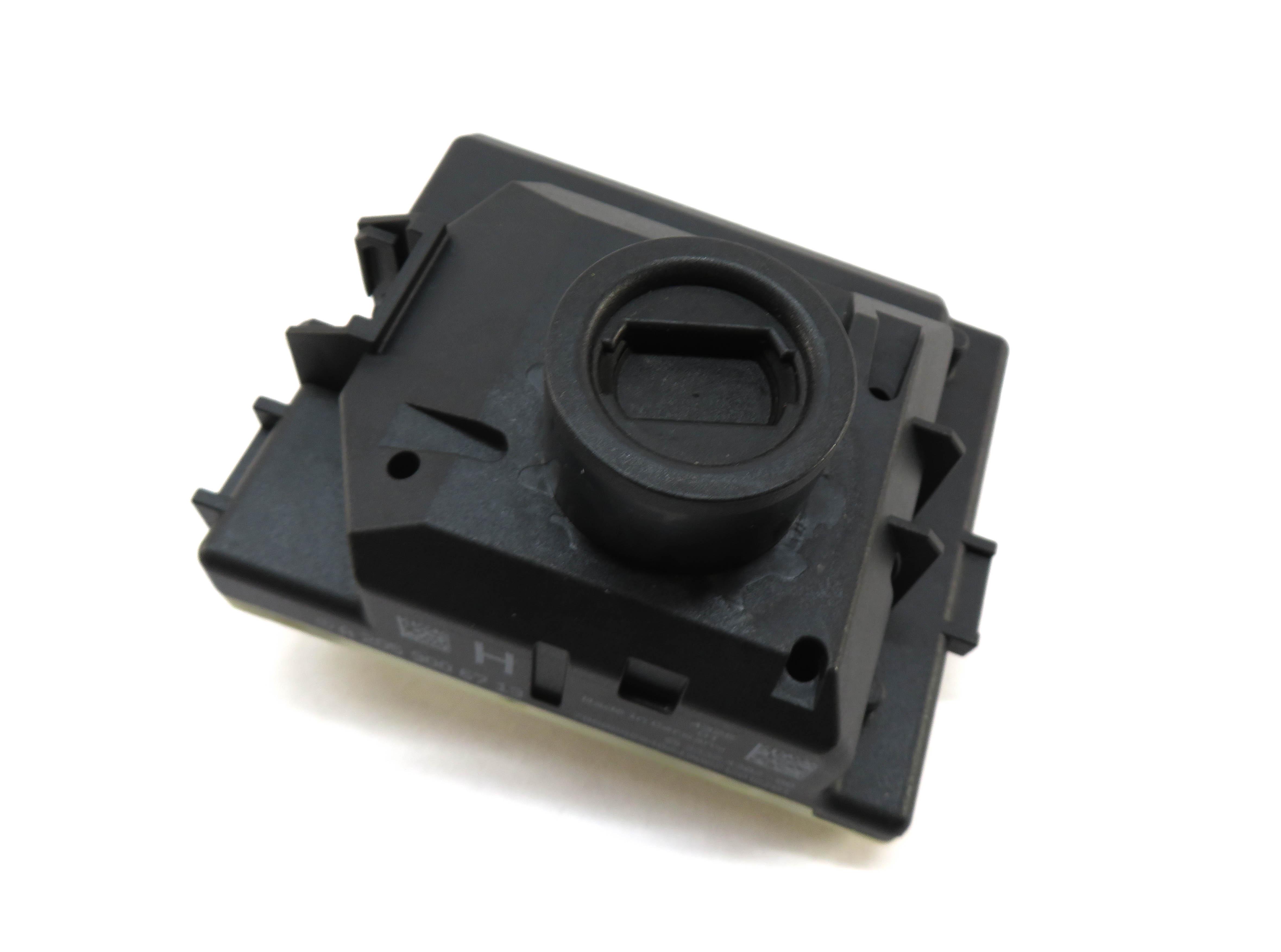 2015 MERCEDES C400 (W205) IGNITION SWITCH MODULE — exact item pictured