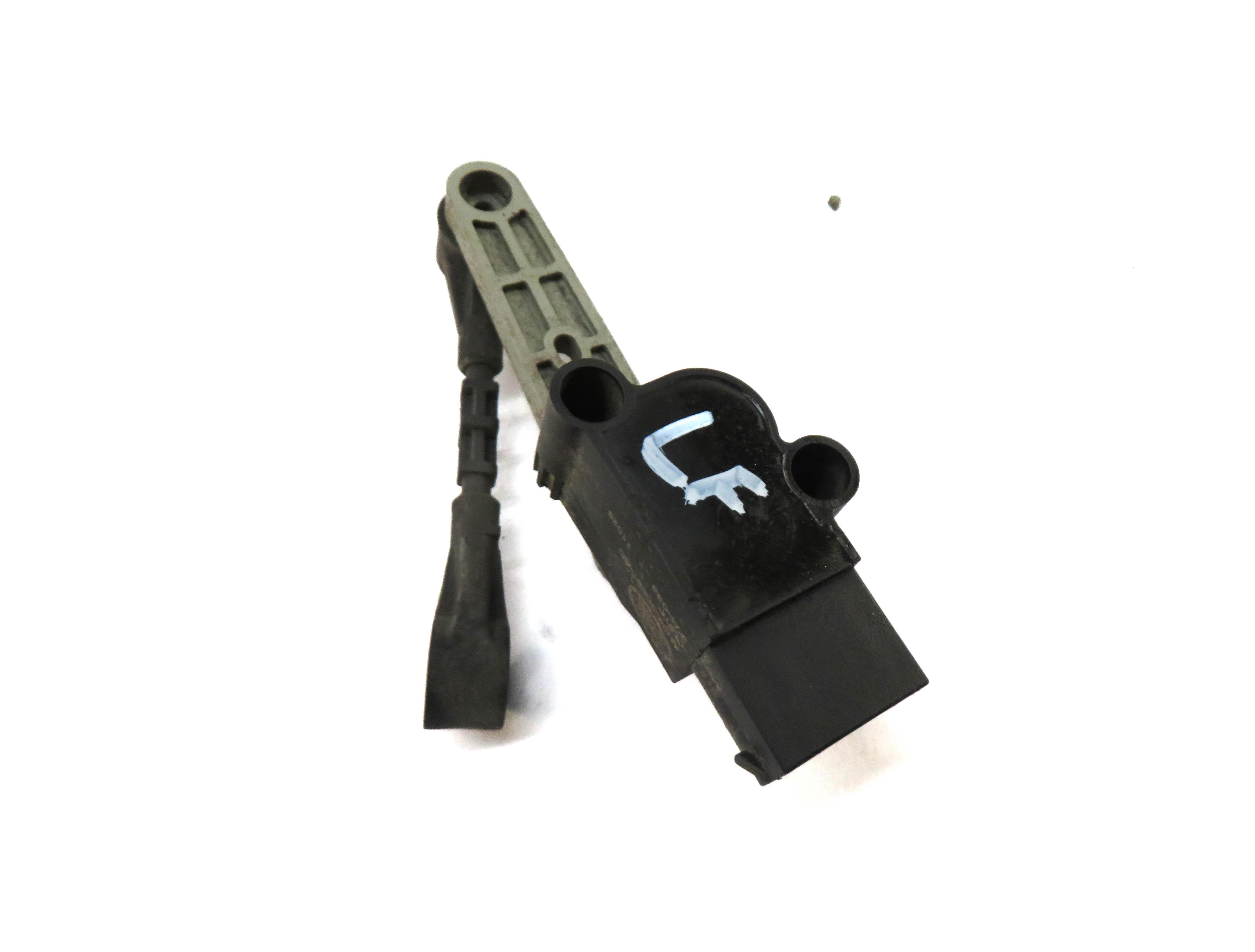 2011 RANGE ROVER SPORT (L320) FRONT LEFT SUSPENSION HEIGHT LEVEL SENSOR — exact item pictured