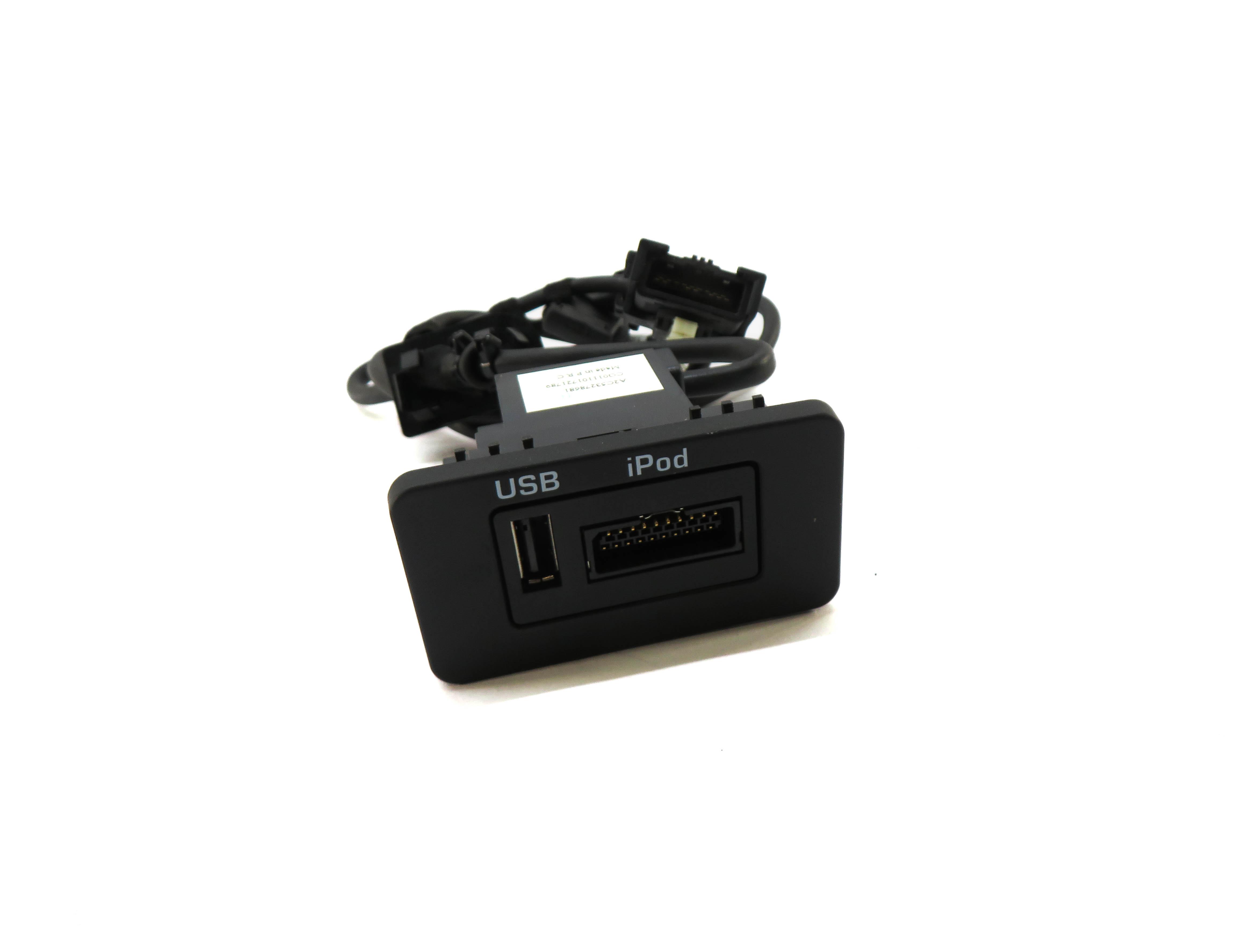 2011 RANGE ROVER SPORT L320 RADIO STEREO AUXILIARY USB I-POD JACK PANEL w/ CABLE — exact item pictured