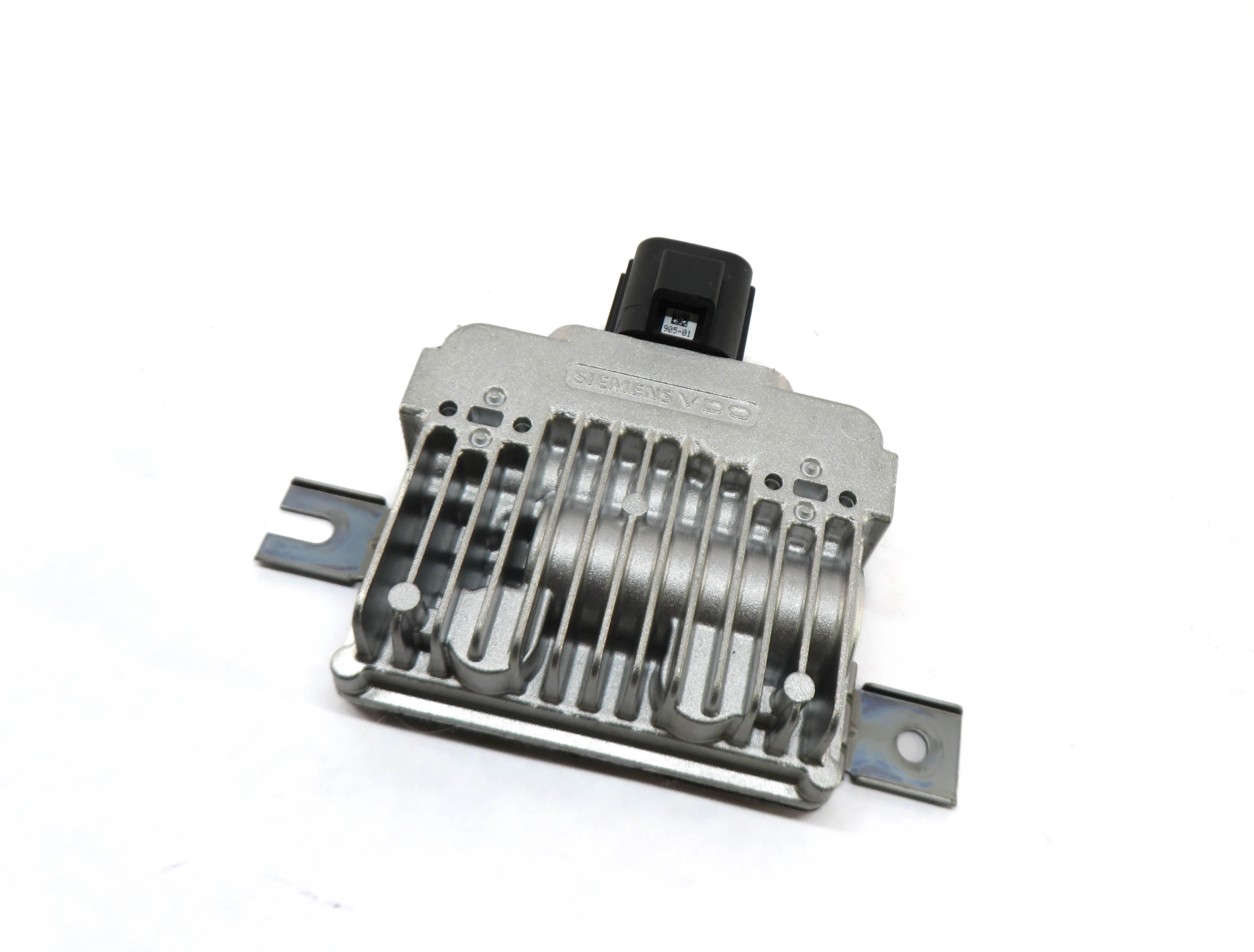2010-2015 LR2 LR4 EVOQUE RANGE ROVER SPORT (L320 L538) FUEL PUMP CONTROL MODULE — exact item pictured