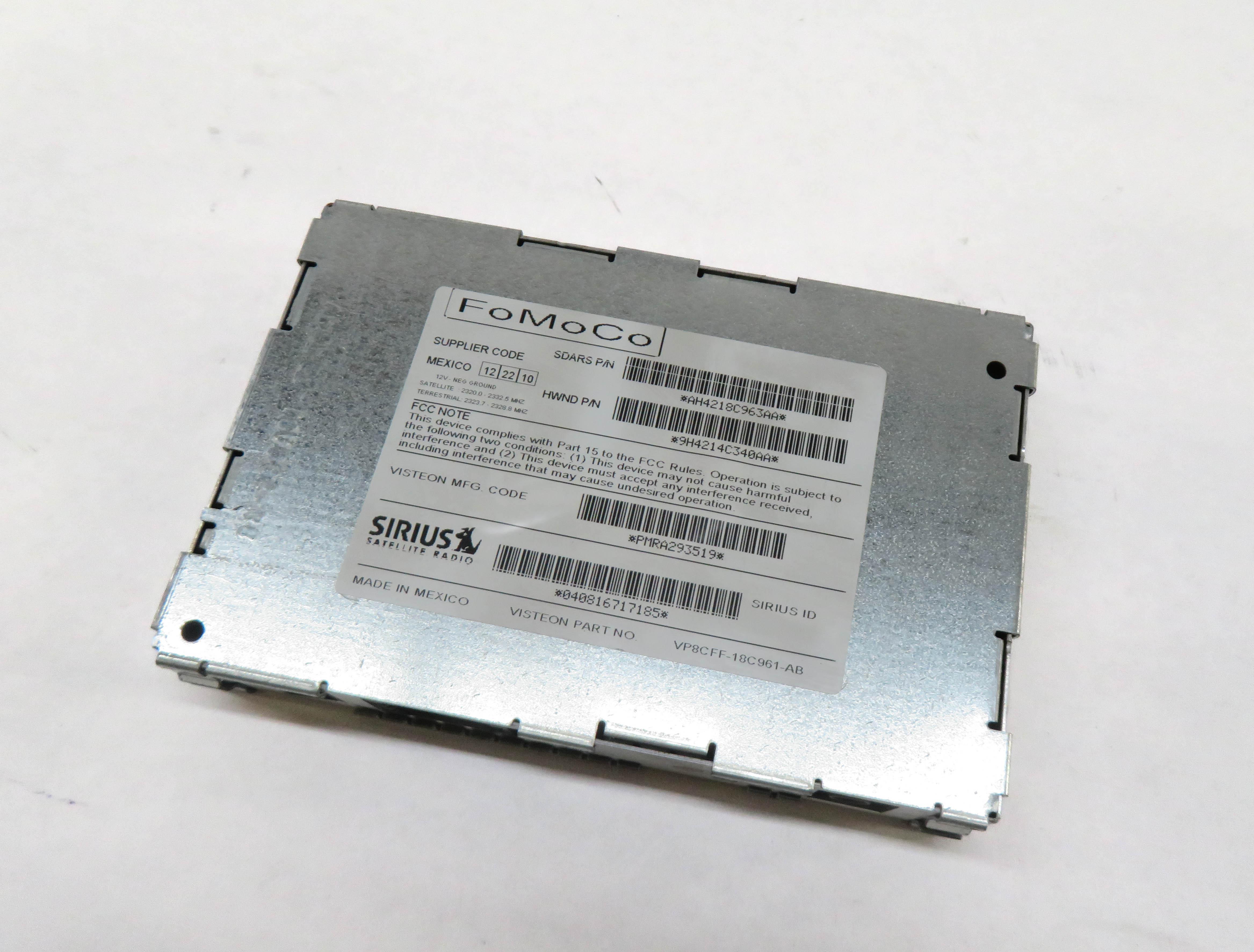 2007-2012 LR3 - RANGE ROVER SPORT (L320) SIRIUS SATELLITE RADIO RECEIVER MODULE — exact item pictured