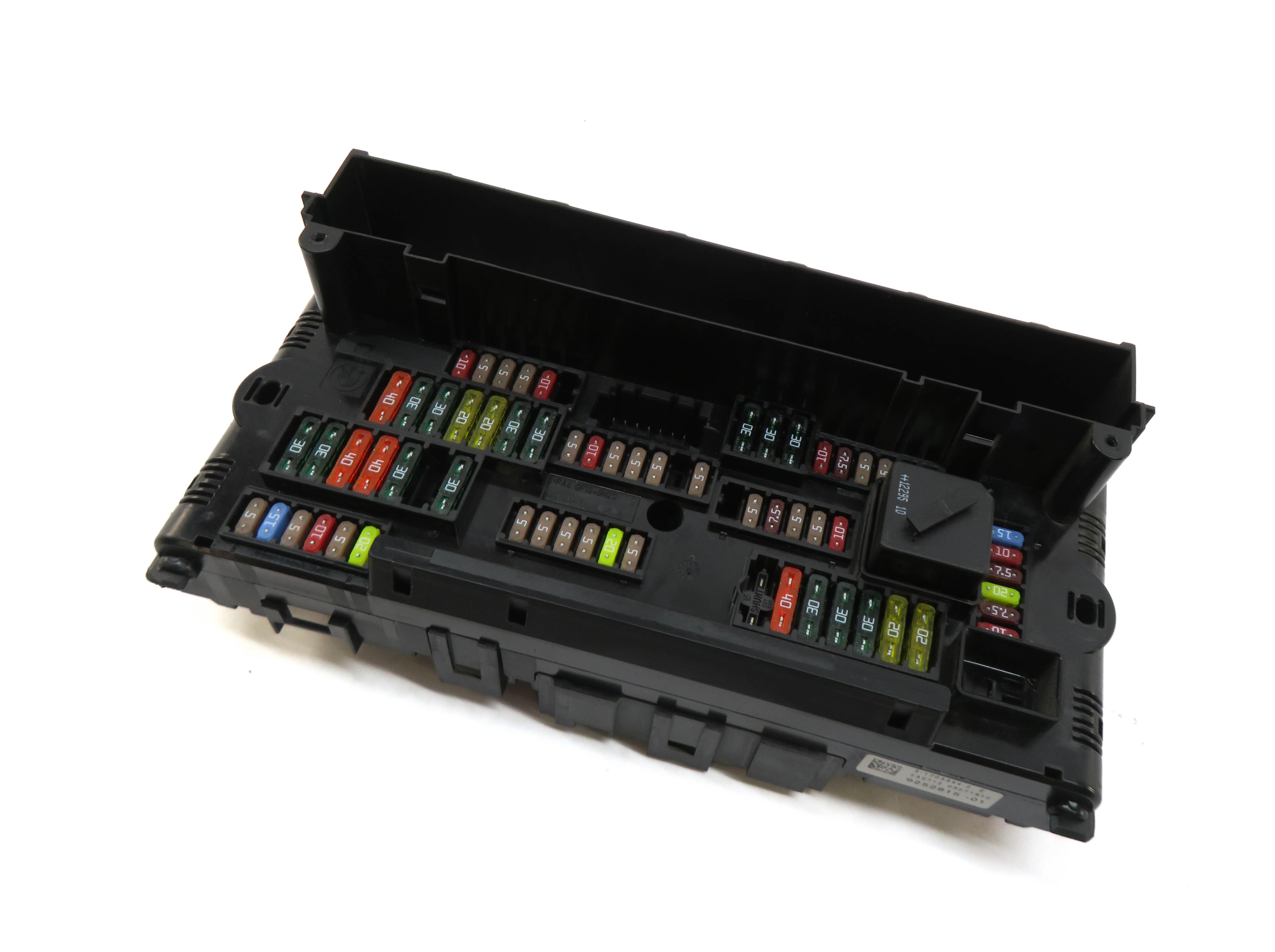 2013 BMW 528i (F10) FRONT POWER DISTRIBUTON FUSE BOX — exact item pictured
