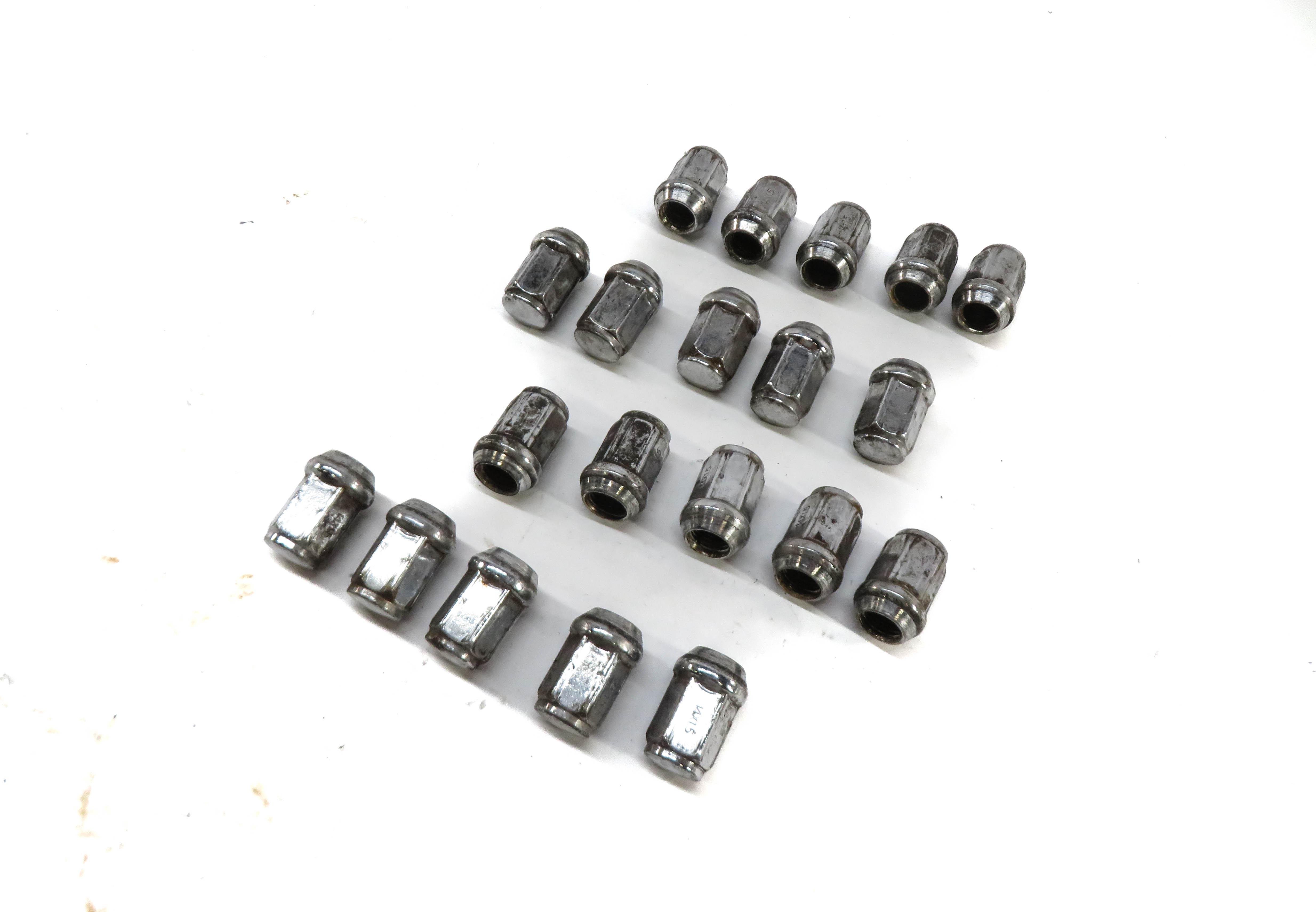 2005-2018 LR3 LR4 DISCOVERY RANGE ROVER SPORT WHEEL TIRE RIM LUG NUT SET (20) — exact item pictured