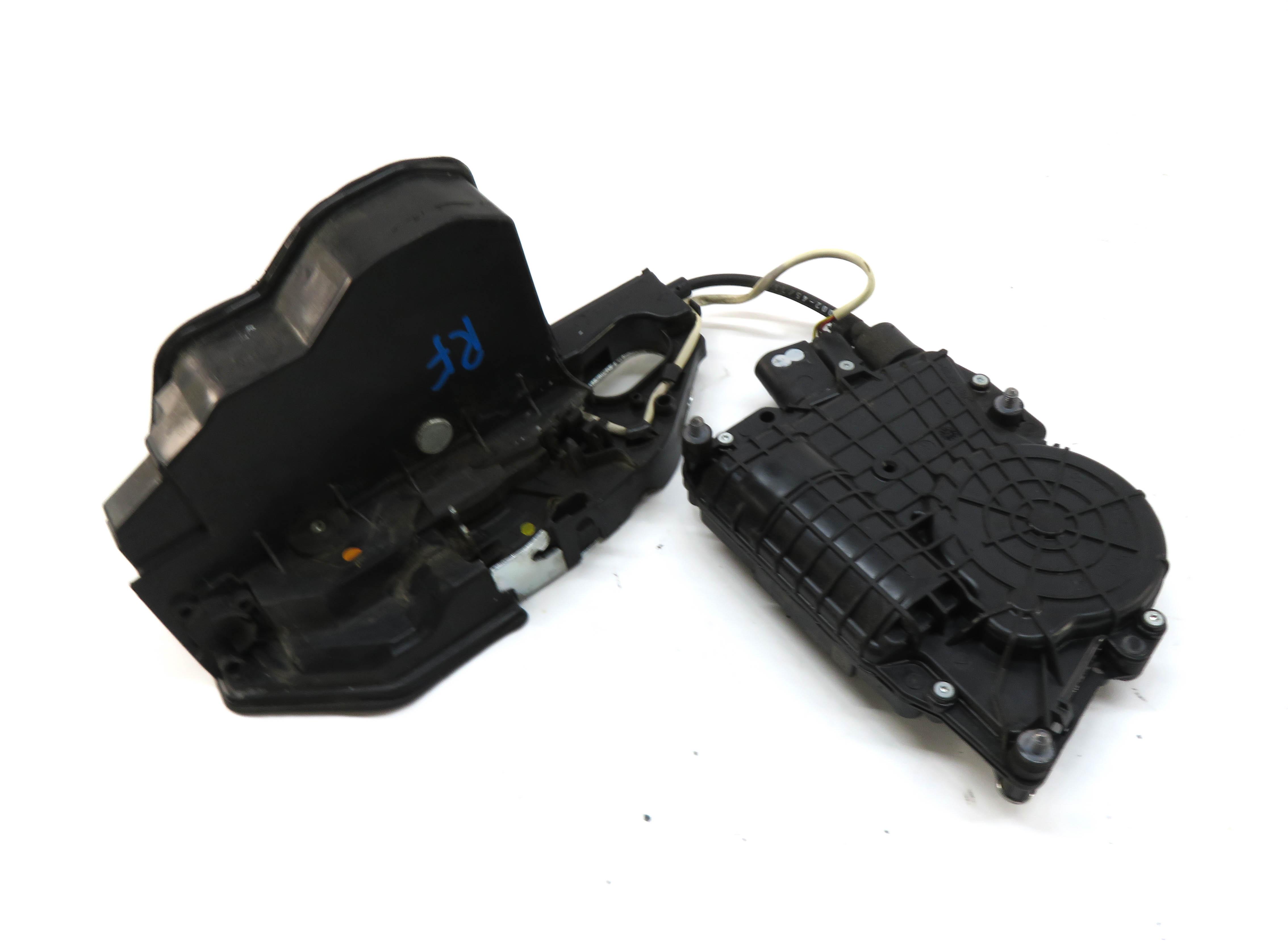10-16 BMW 528i 535i 550i 750i 760i (F01 F10) RIGHT FRONT SOFT CLOSE DOOR LATCH — exact item pictured