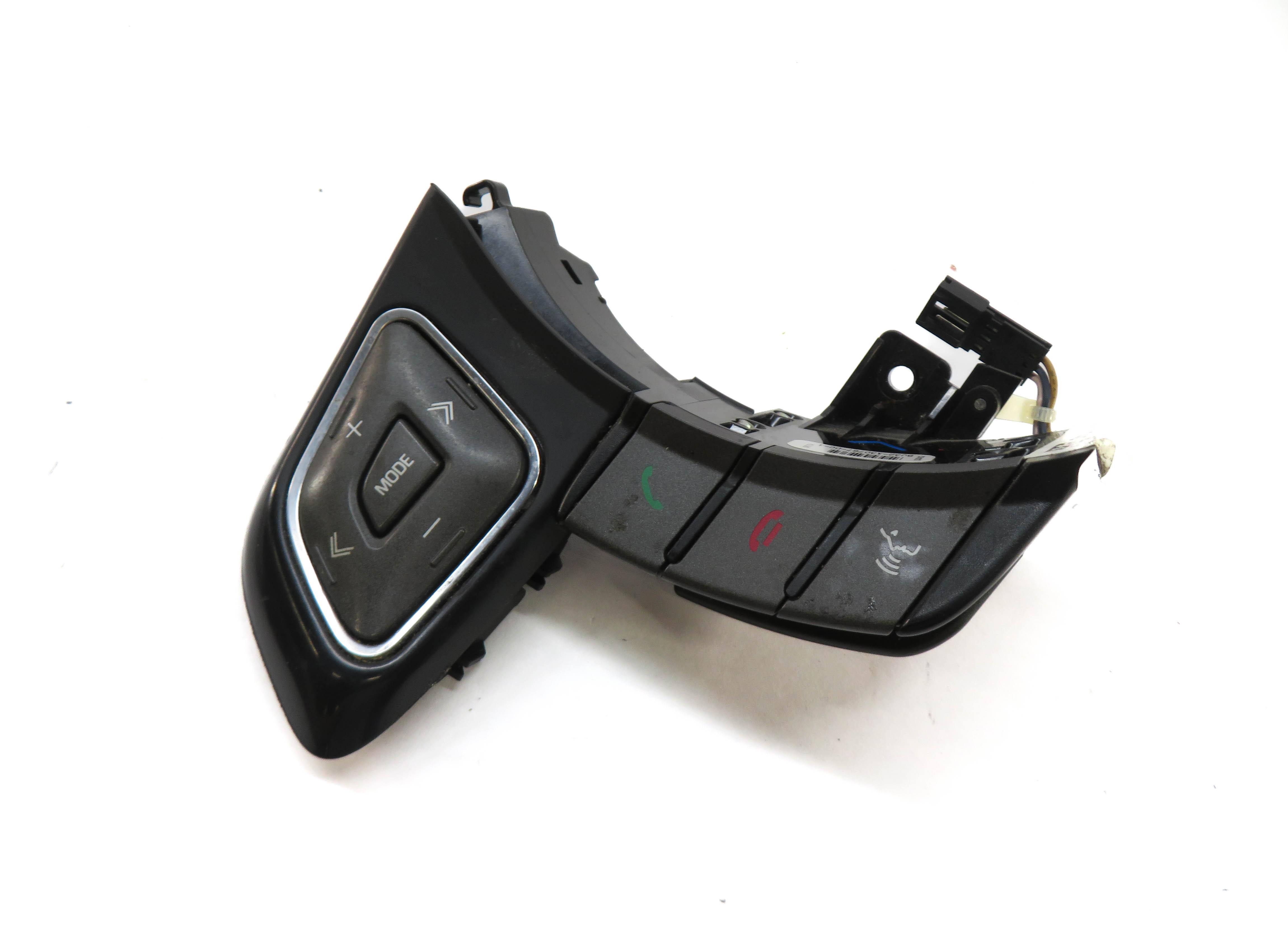 2013 RANGE ROVER EVOQUE (L538) LEFT STEERING WHEEL PHONE MODE SWITCH BUTTON — exact item pictured
