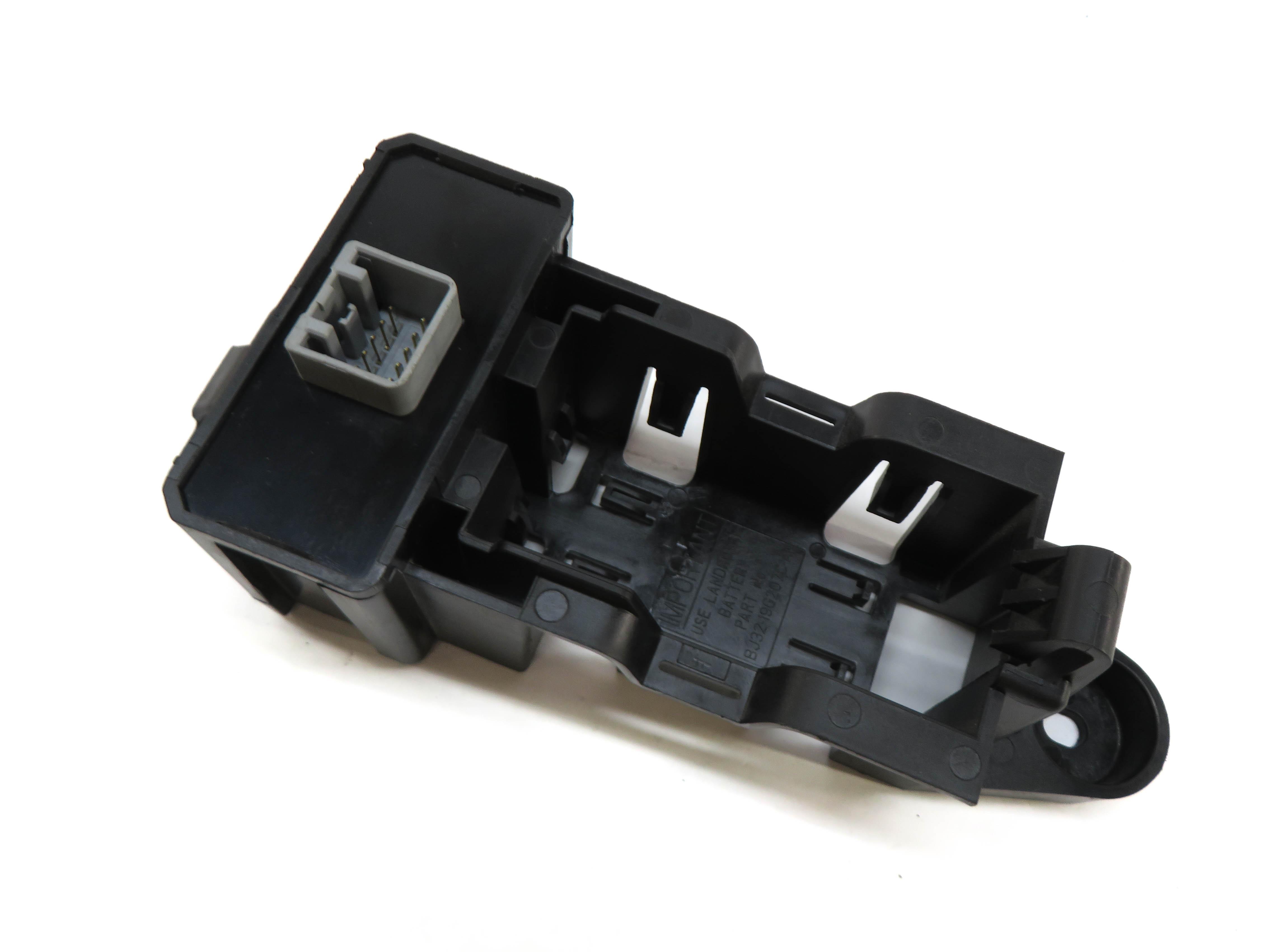 2013 RANGE ROVER EVOQUE (L538) AUXILIARY BATTERY MODULE HOUSING BRACKET — exact item pictured