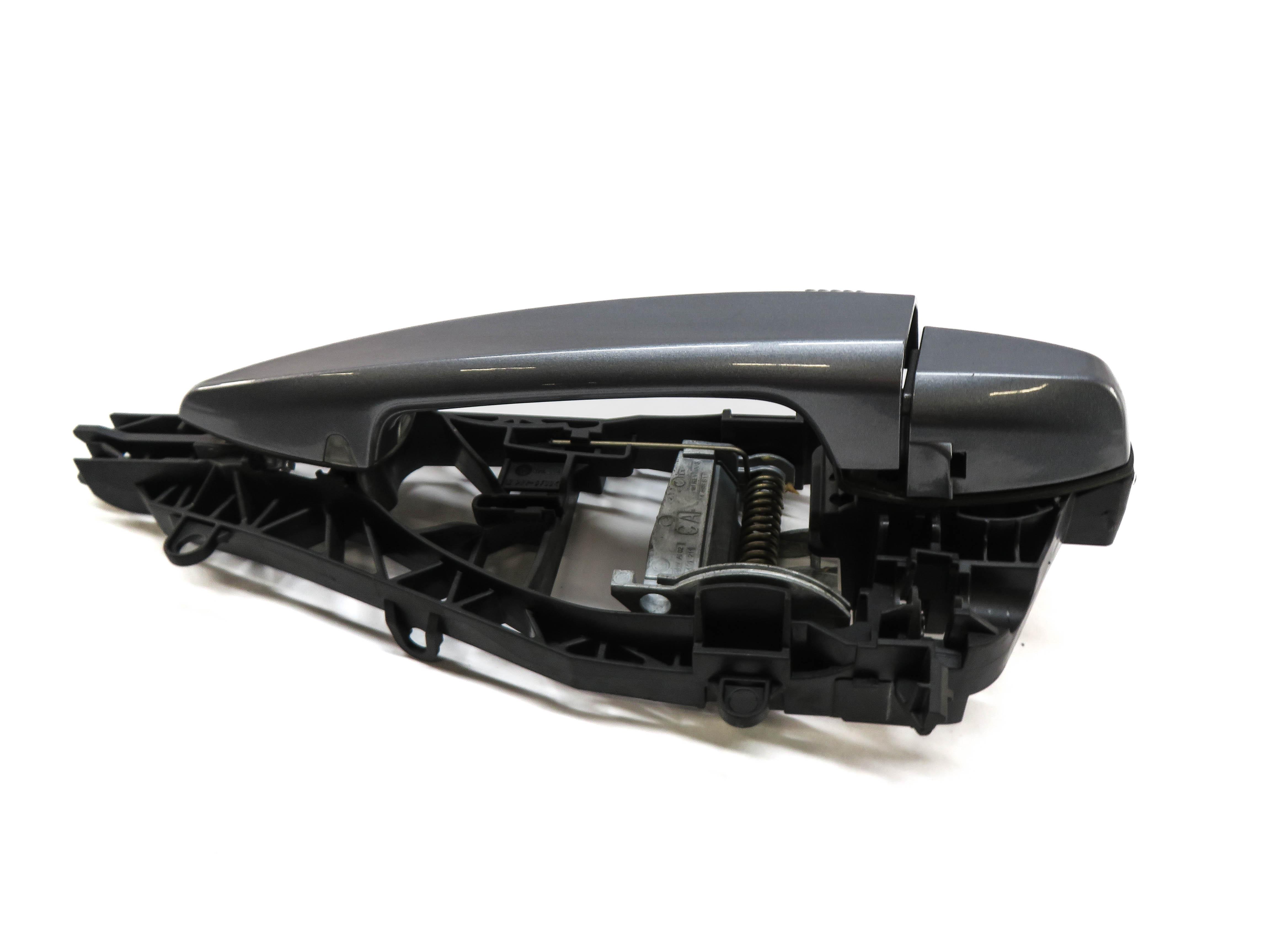 14-21 BMW X1 X2 X5 X6 (F15 F16 F39 F48) LEFT FRONT COMFORT DOOR HANDLE (GRAY) — exact item pictured