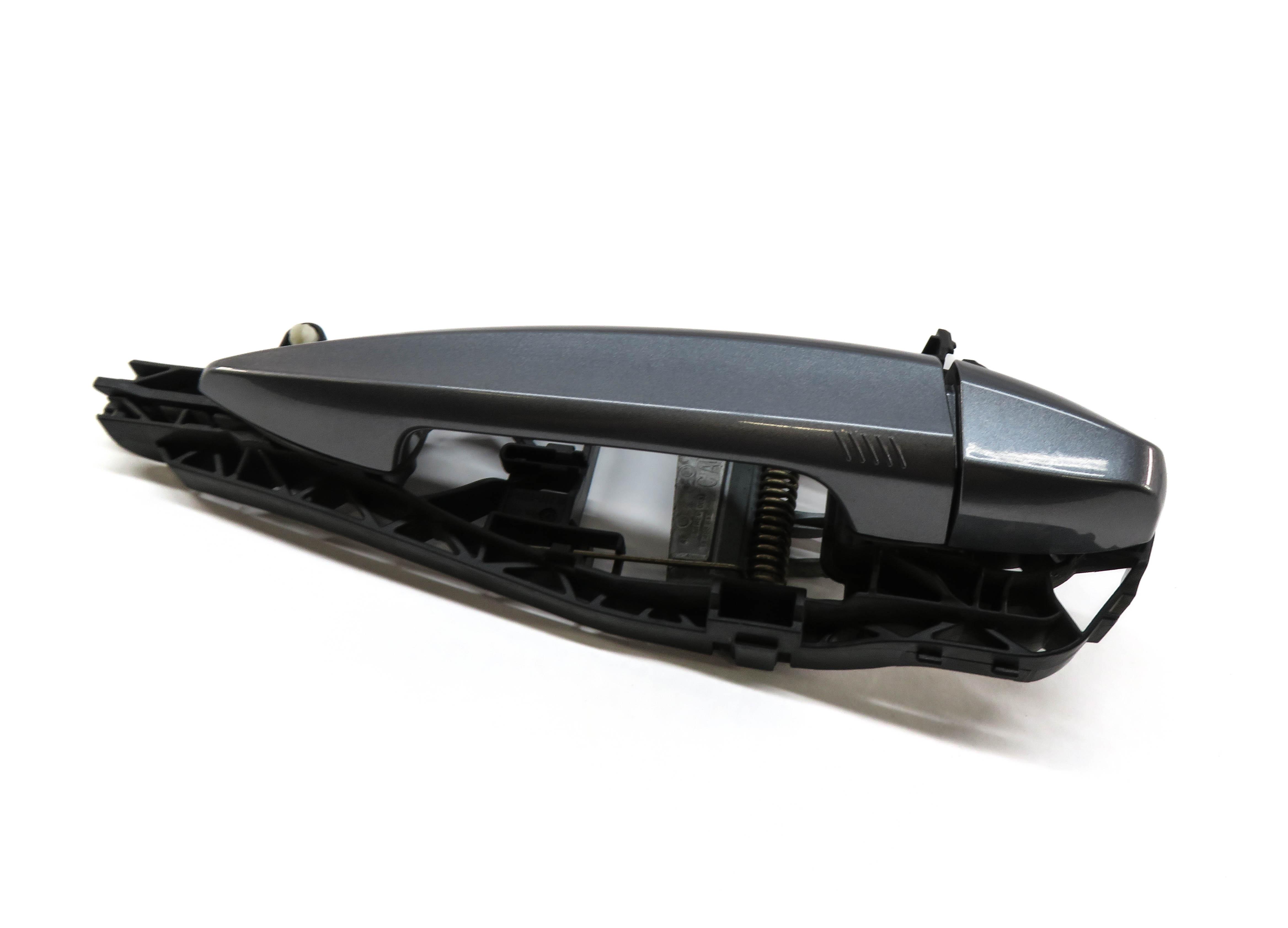 14-21 BMW X1 X2 X5 X6 (F15 F16 F39 F48) RIGHT FRONT COMFORT DOOR HANDLE (GRAY) — exact item pictured