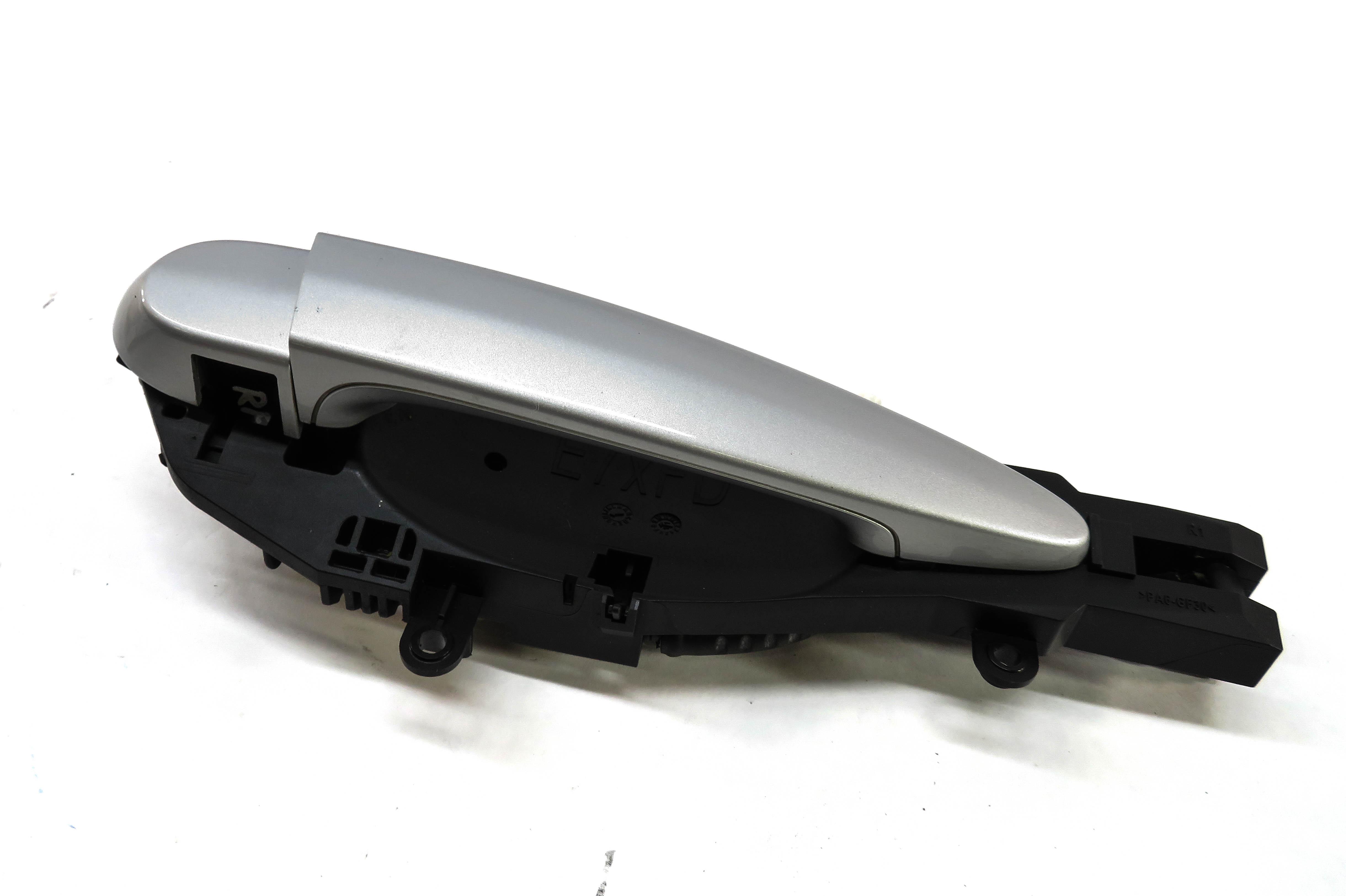 08-14 BMW X5 X5M X6 X6M (E70 E71) RIGHT FRONT COMFORT ACCESS DOOR HANDLE SILVER — exact item pictured