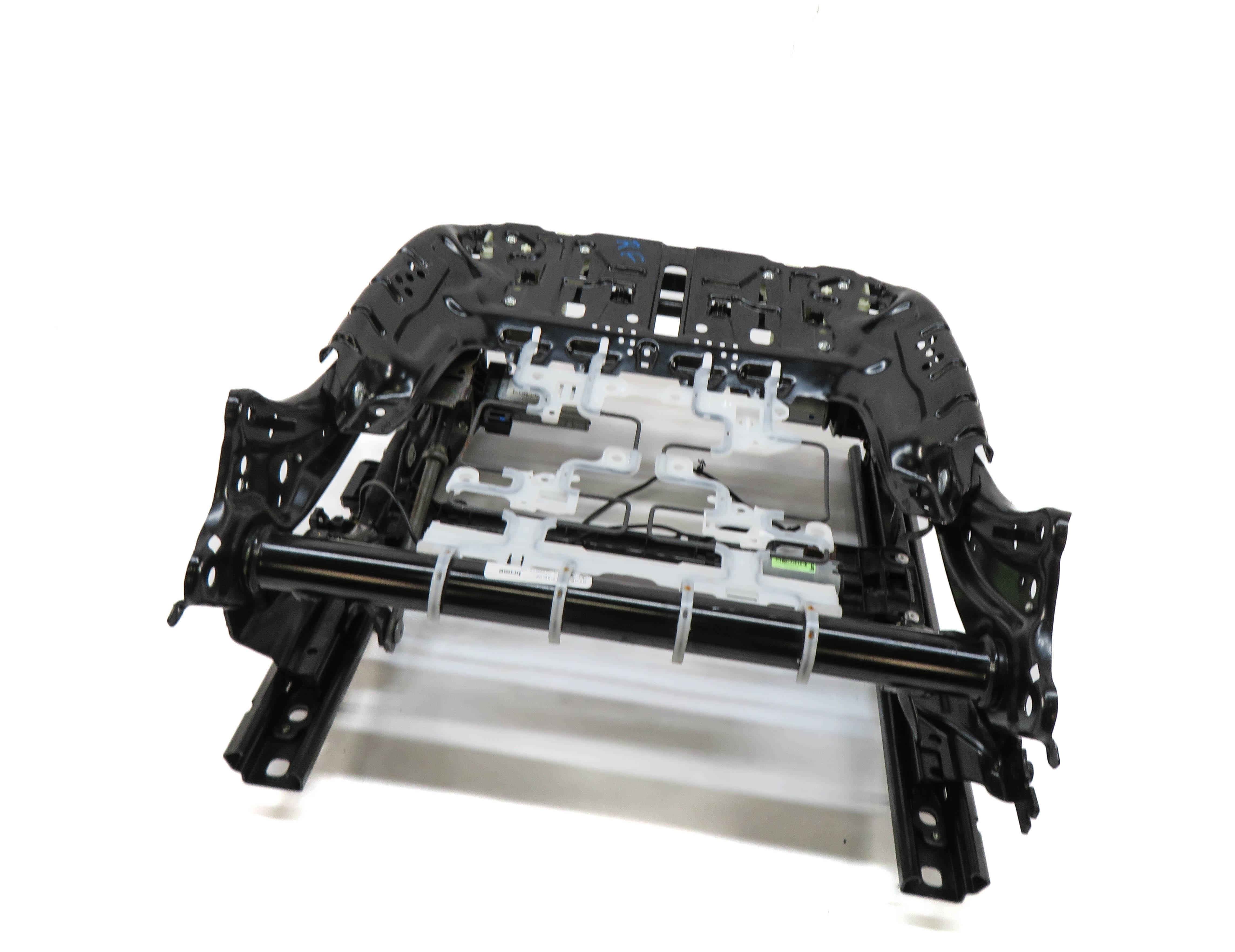 14-18 BMW X5 (F15) RIGHT FRONT PASSENGER 10-WAY STANDARD SEAT TRACK w/ MOTORS — exact item pictured