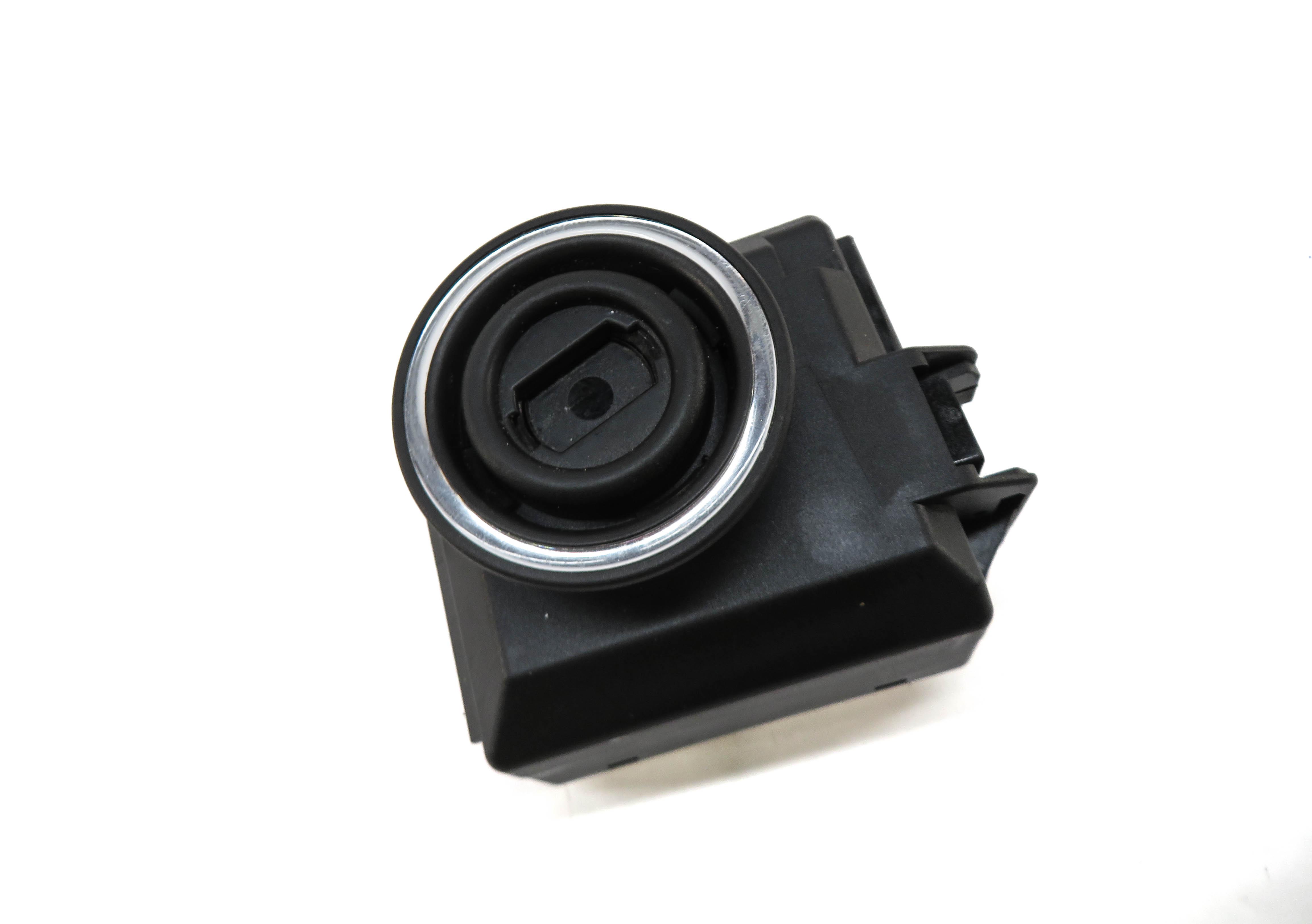 2010-2015 MERCEDES E GLK CLS SLS CLASS (C197 W204 W212 X204) IGNITION SWITCH — exact item pictured