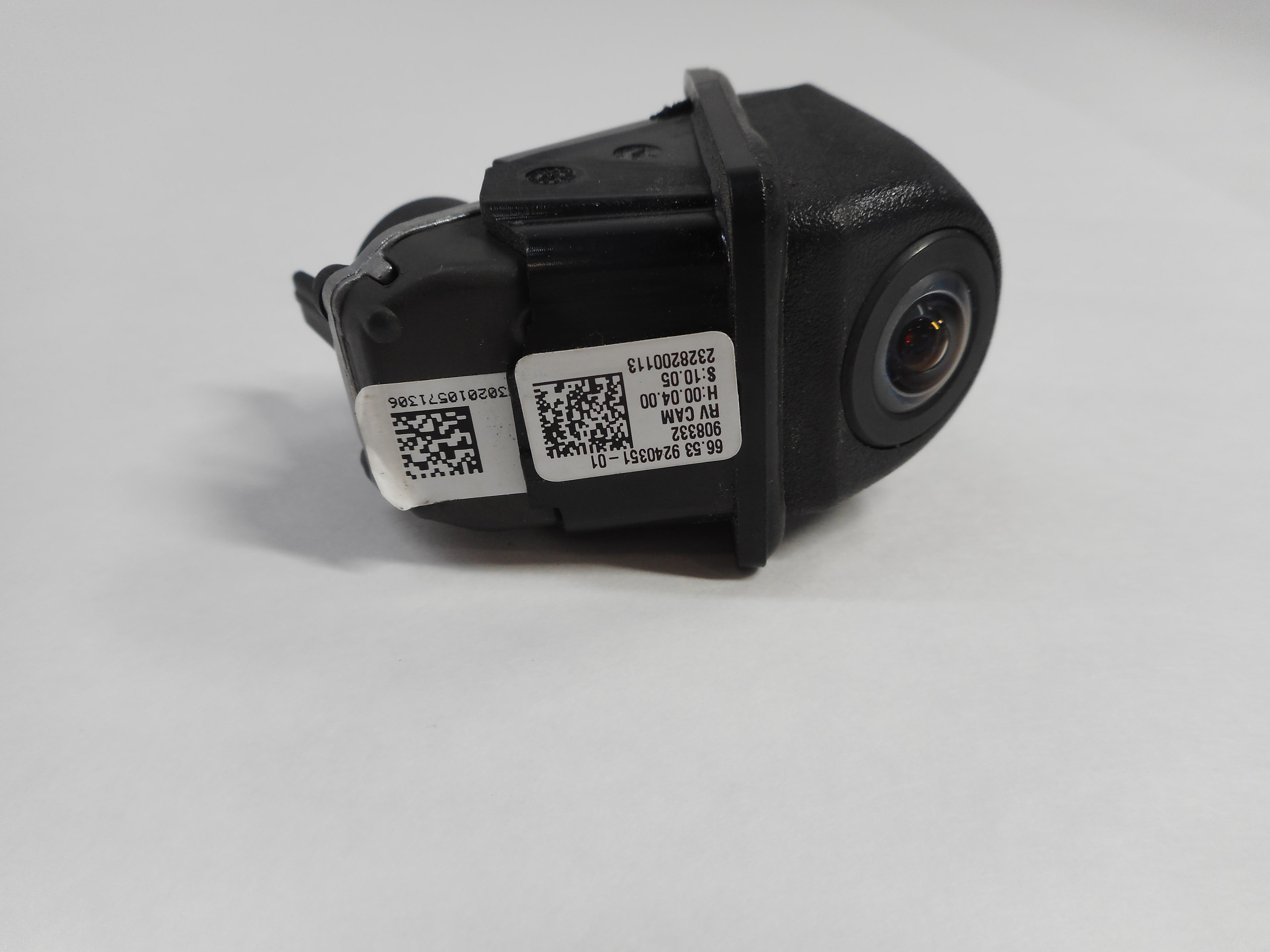 09-18 BMW 2 3 4 5 7 M5 X3 X5 X6 (F01 F07 F10 F15 F16 F30 F32) REARVIEW CAMERA — exact item pictured