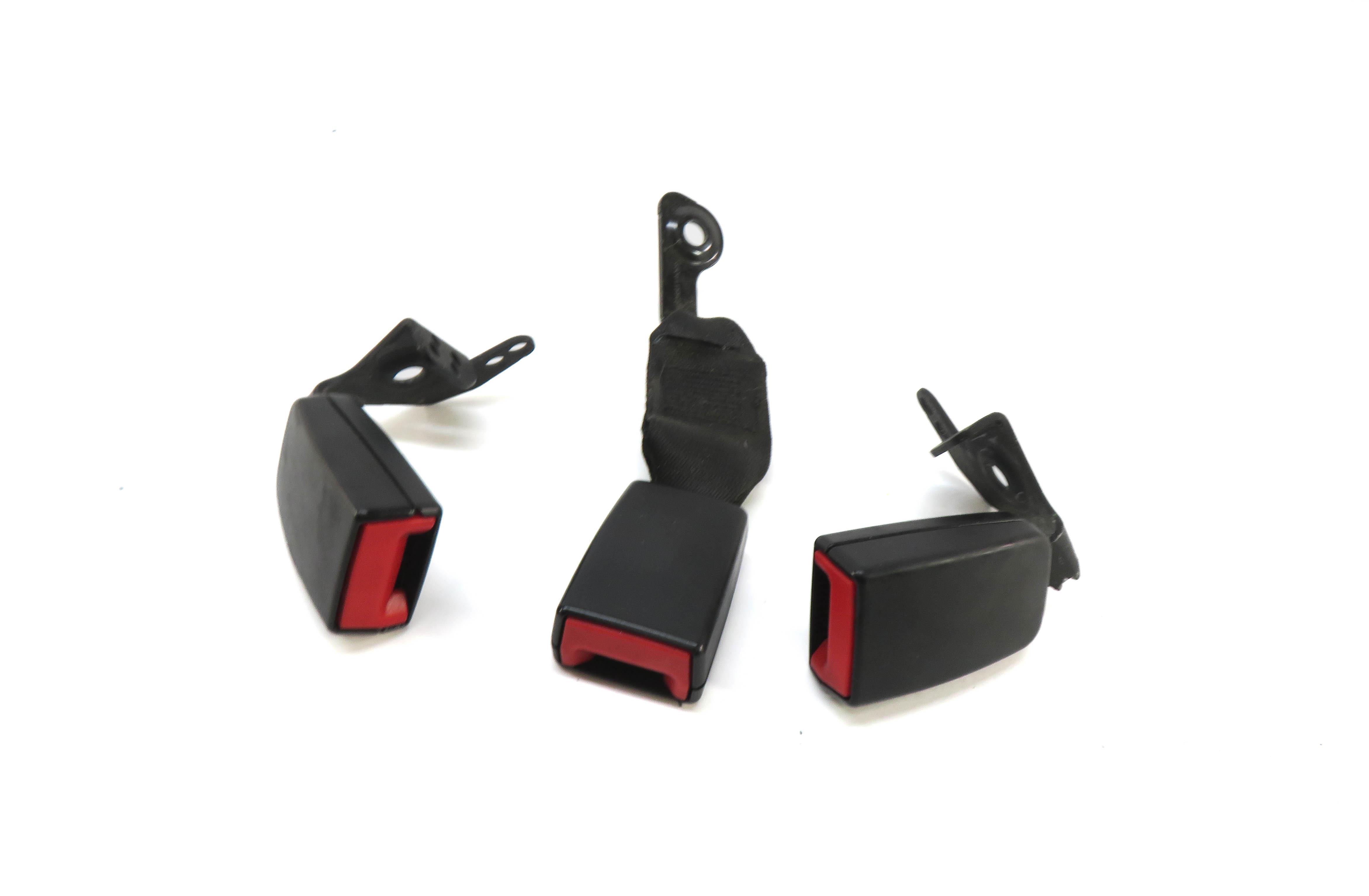 2011 MERCEDES GLK350 (X204) REAR SEAT SEATBELT BUCKLE RECEIVER SET-3 (BLACK) — exact item pictured