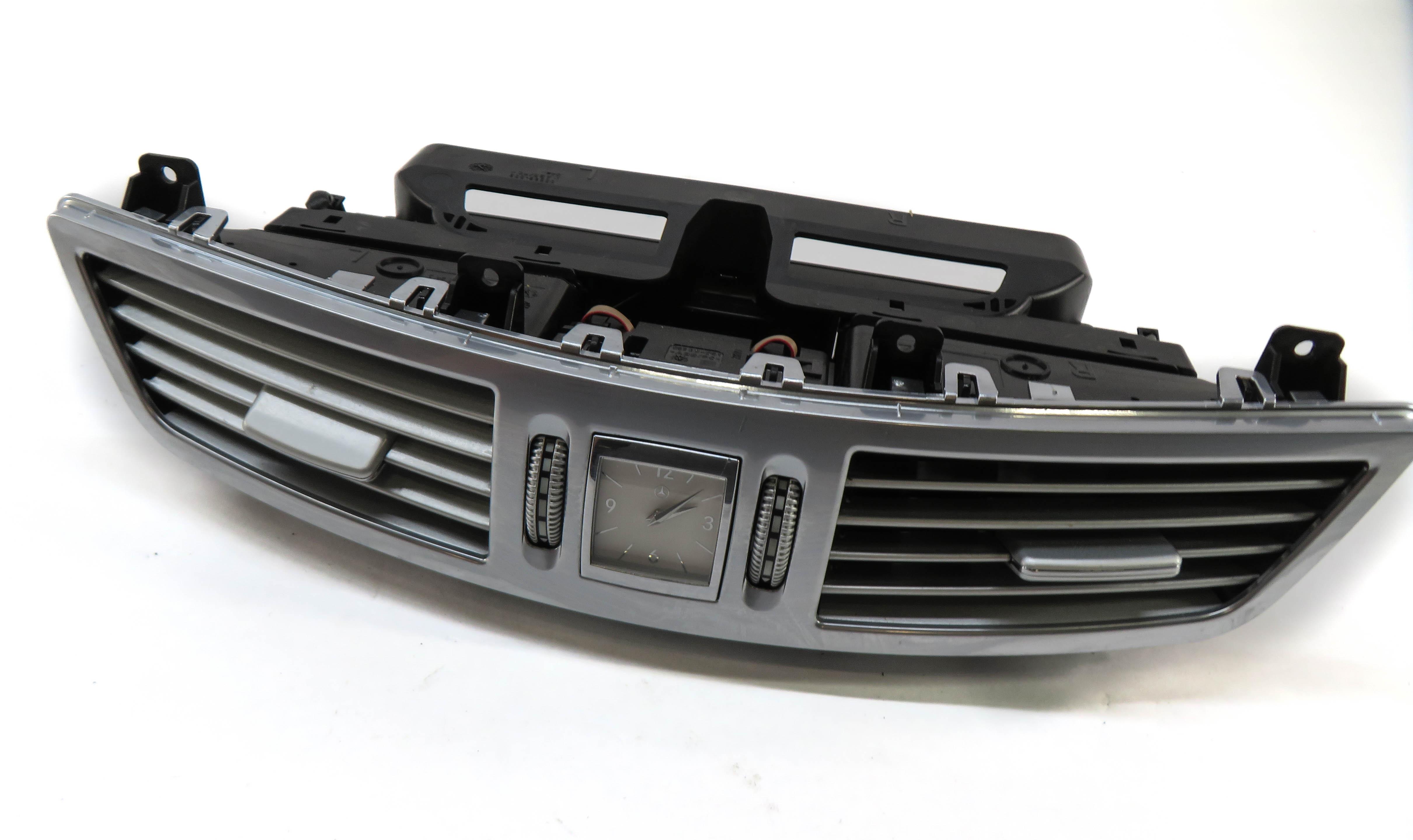 2010 MERCEDES S400 (W221) CENTER DASH HEATER A/C AIR VENT w/ CLOCK — exact item pictured