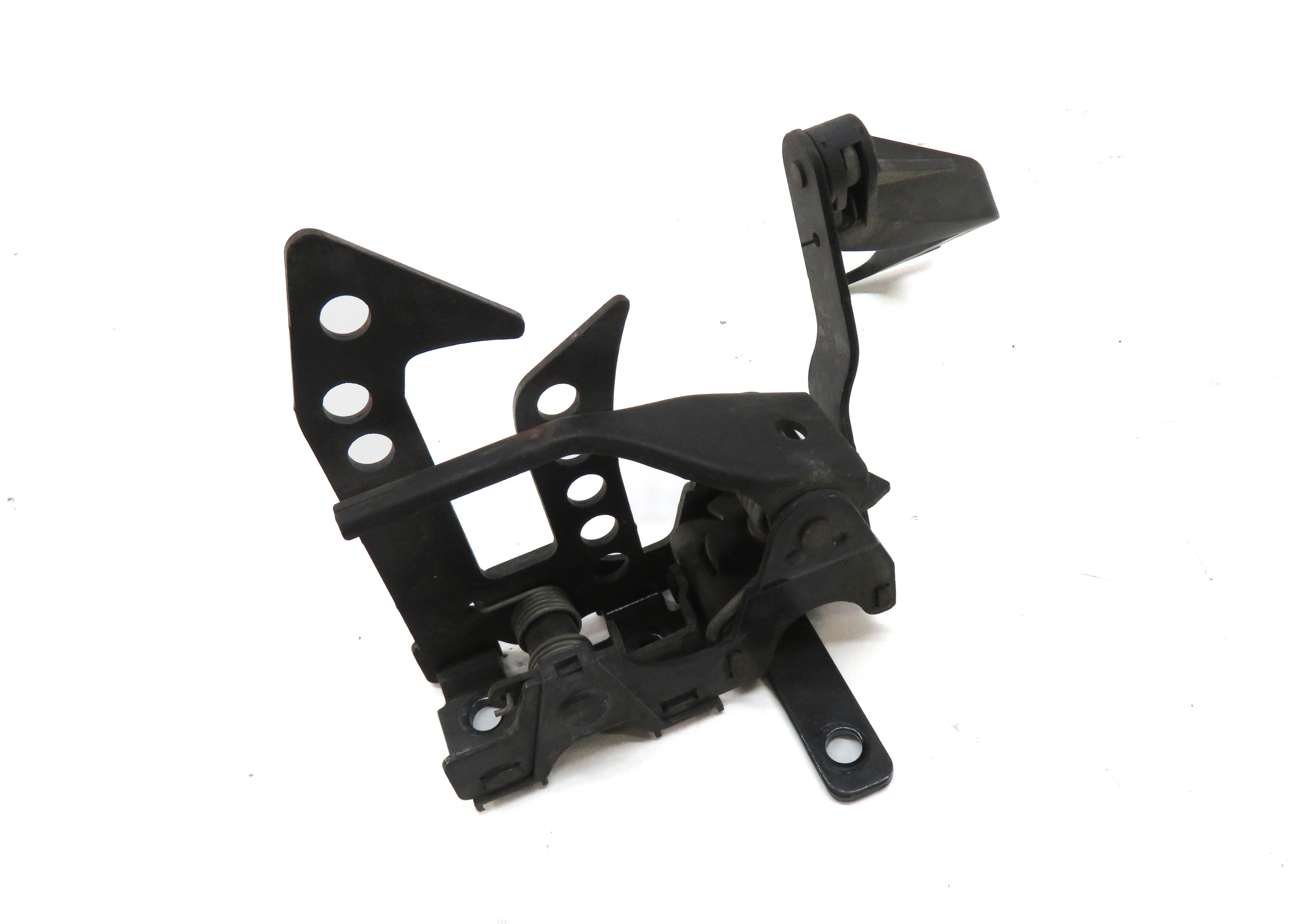 2010 MERCEDES S400 (W221) FRONT HOOD SAFETY LATCH CATCH HOOK RELEASE LEVER — exact item pictured
