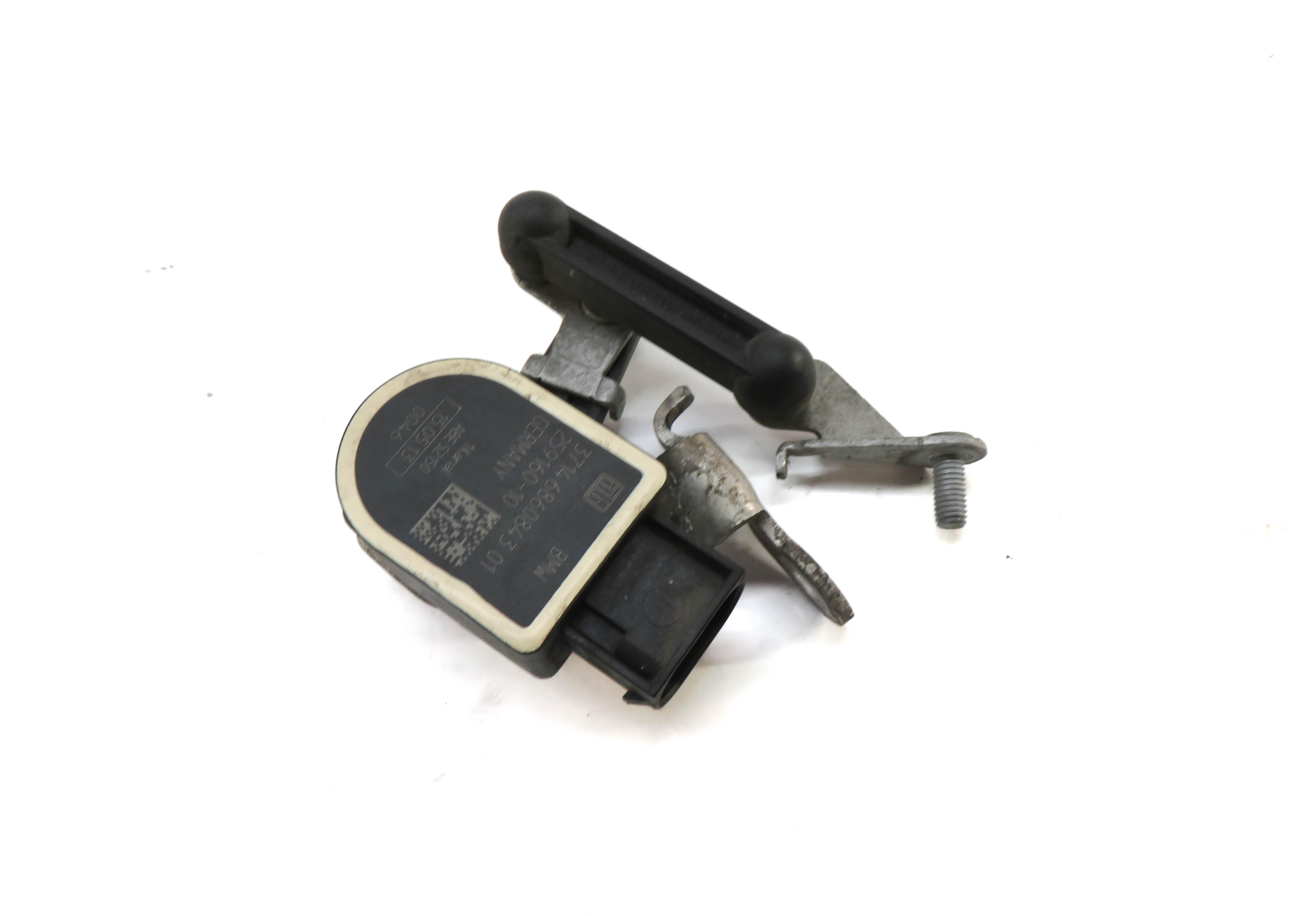 2014 BMW M6 ///M (F06) LEFT FRONT DRIVER SUSPENSION HEIGHT LEVEL SENSOR — exact item pictured