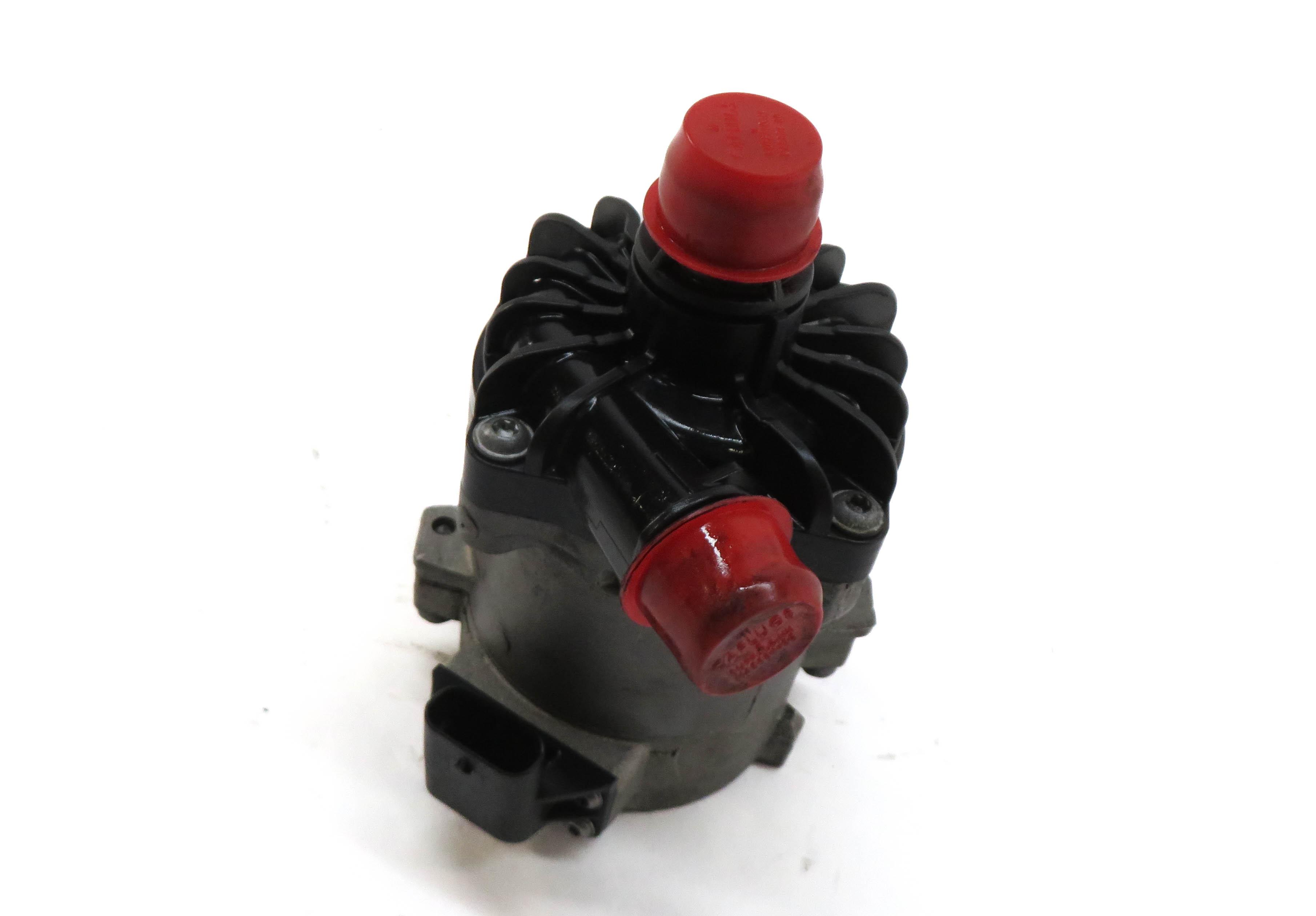 2012-2019 BMW M5 M6 ///M (F06 F10 F12 F13) 4.4L S63T ENGINE AUXILIARY WATER PUMP — exact item pictured
