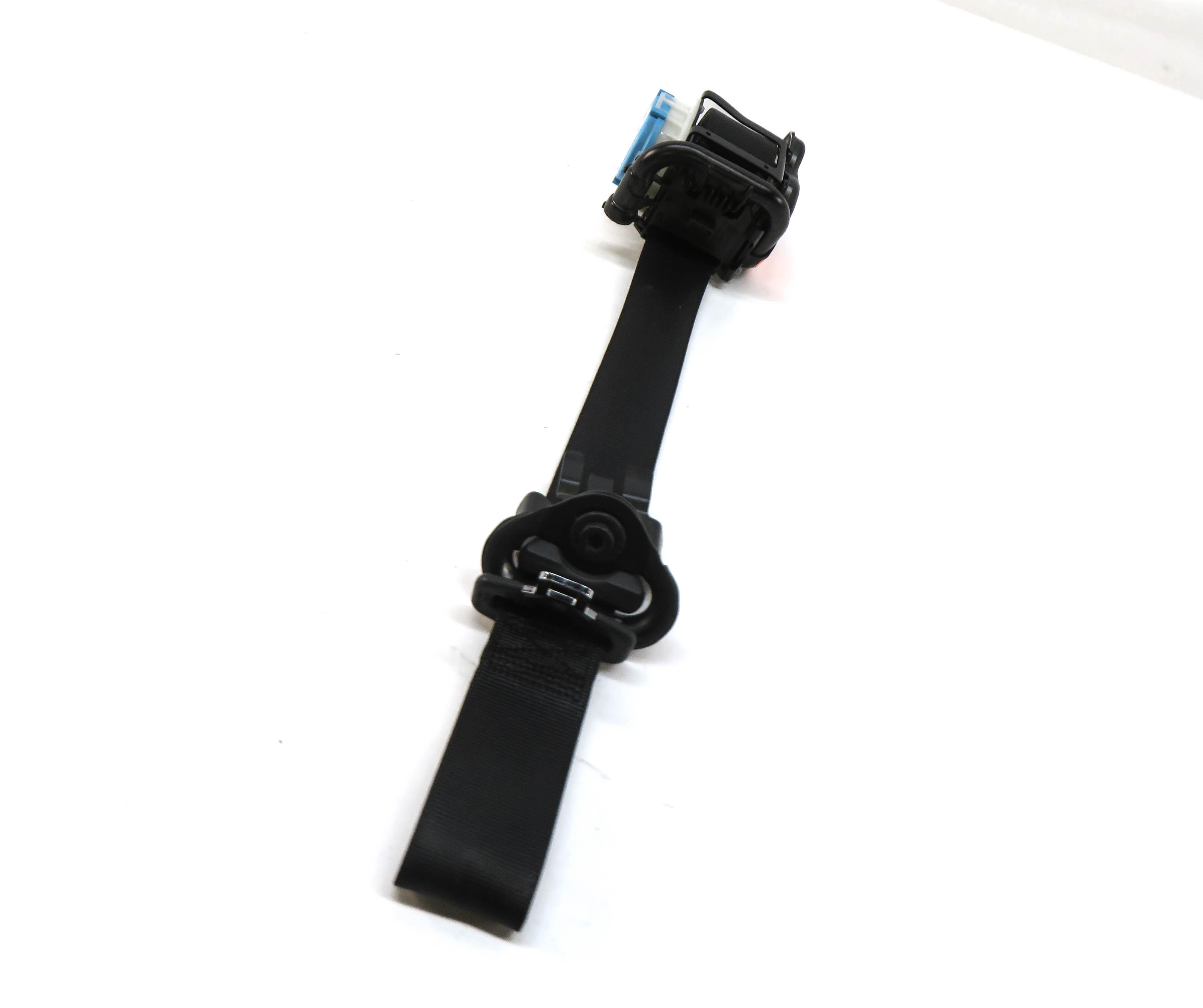 2012-2015 MERCEDES C CLASS (C204) COUPE RIGHT FRONT SEATBELT RETRACTOR (BLACK) — exact item pictured