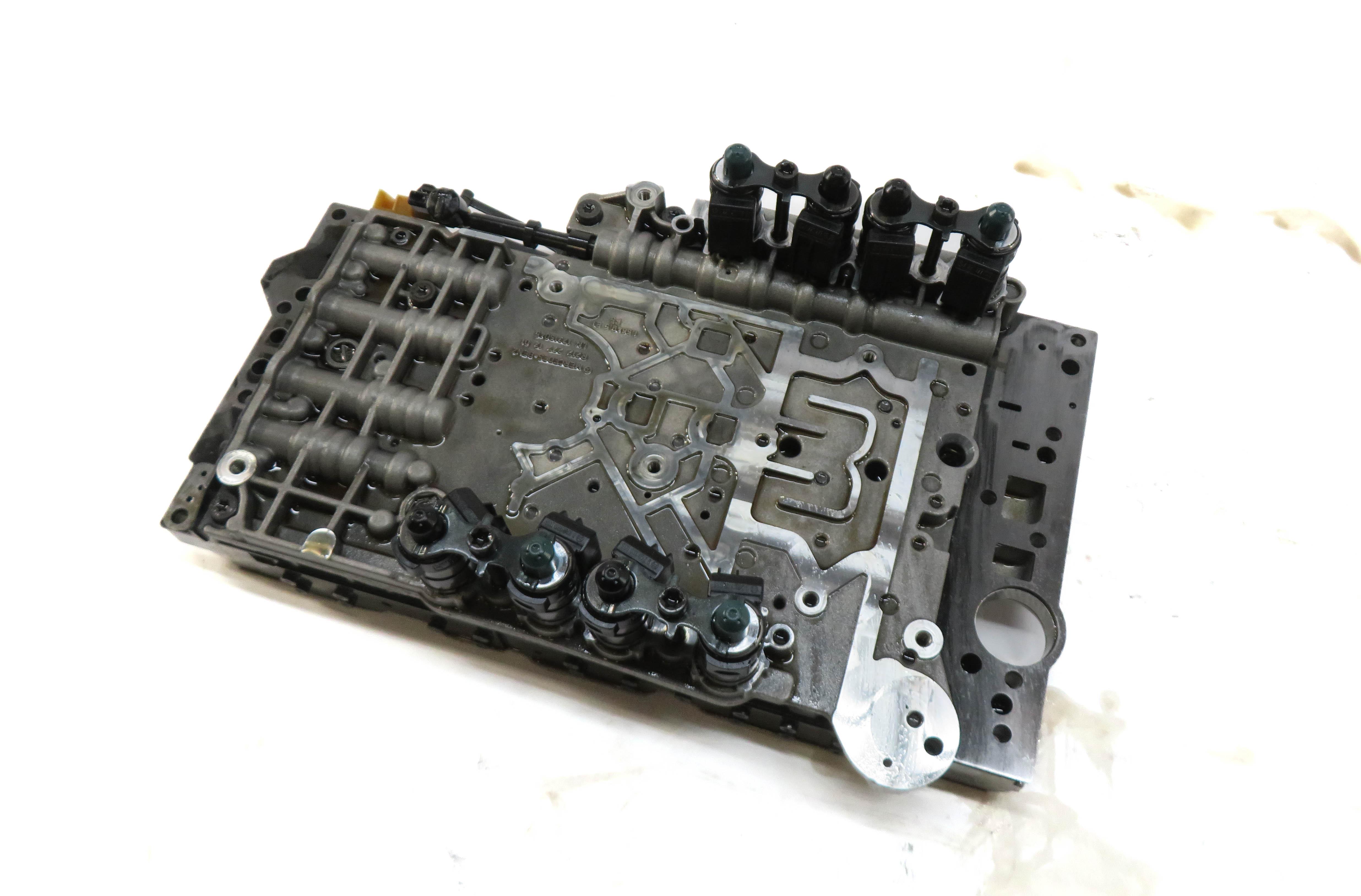 2012-2015 MERCEDES C250 C350 SLK (R172 W204) 722.9 TRANSMISSION VALVE BODY BLOCK — exact item pictured