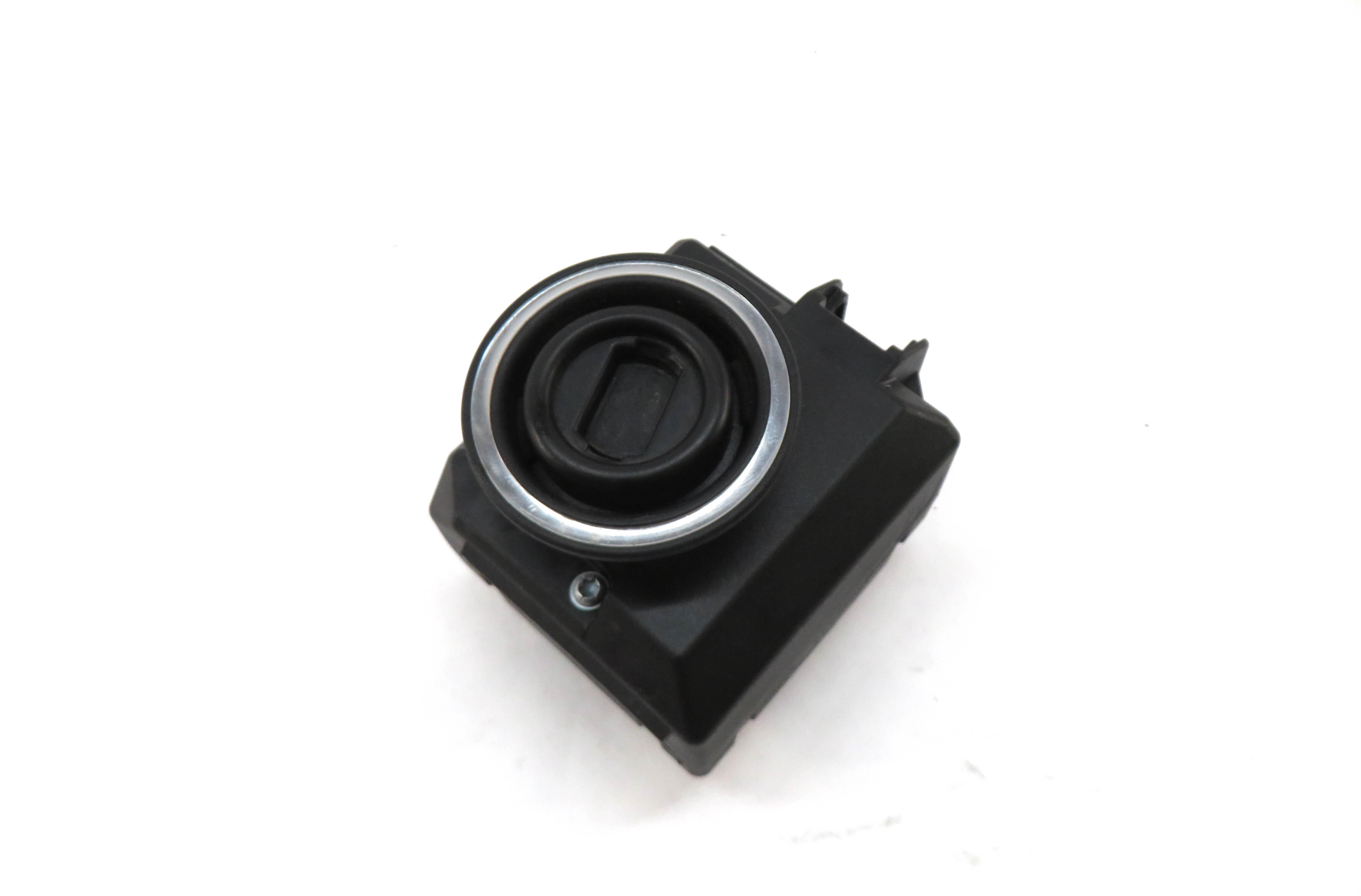 2013-2015 MERCEDES BENZ C250 C300 C350 C63 (W204) IGNITION SWITCH KEY FOB READER — exact item pictured